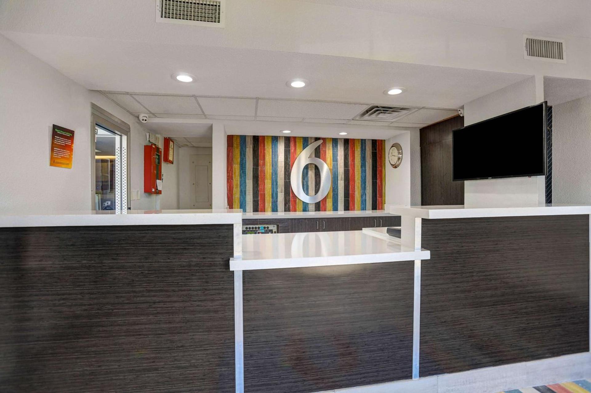 Motel 6-Amarillo, TX - Airport photo 23