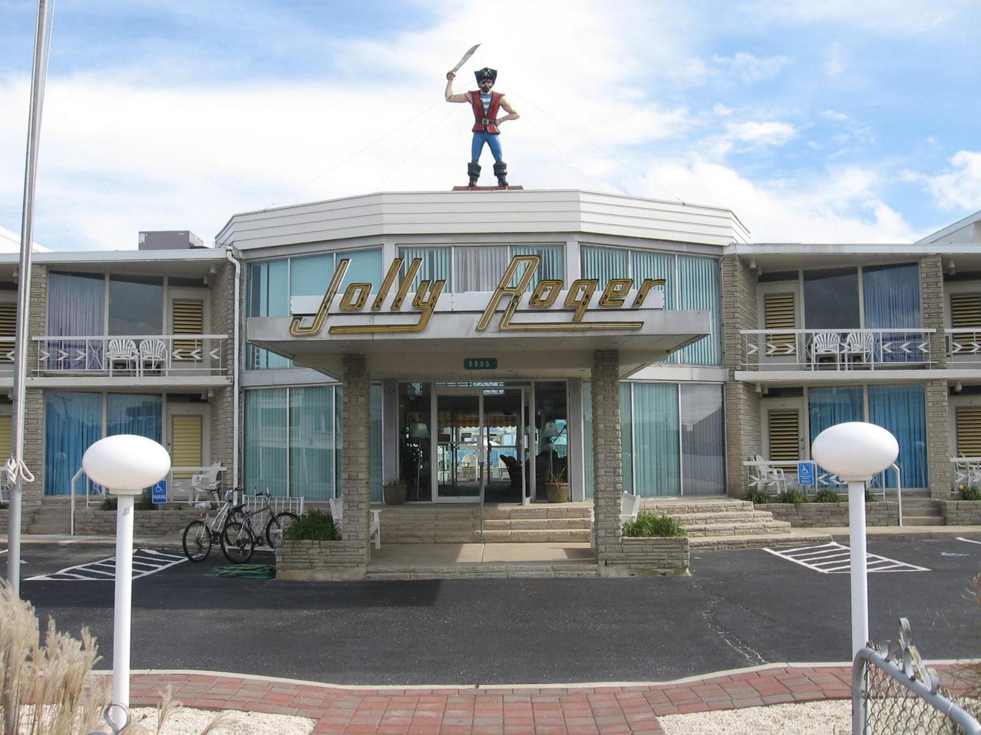 The Jolly Roger Motel photo 11