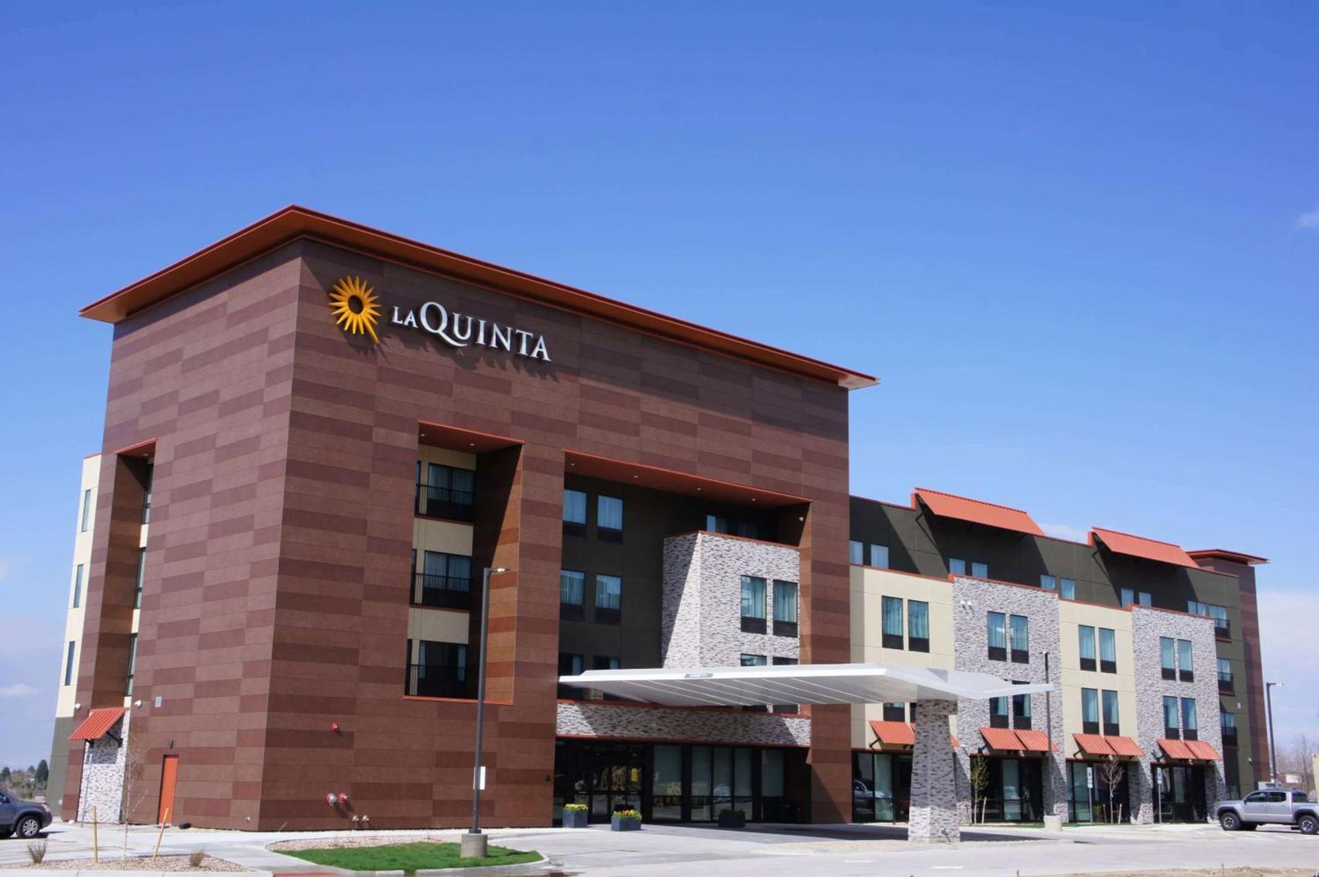 La Quinta Inn & Suites by Wyndham Littleton-Red Rocks — hotel in Littleton