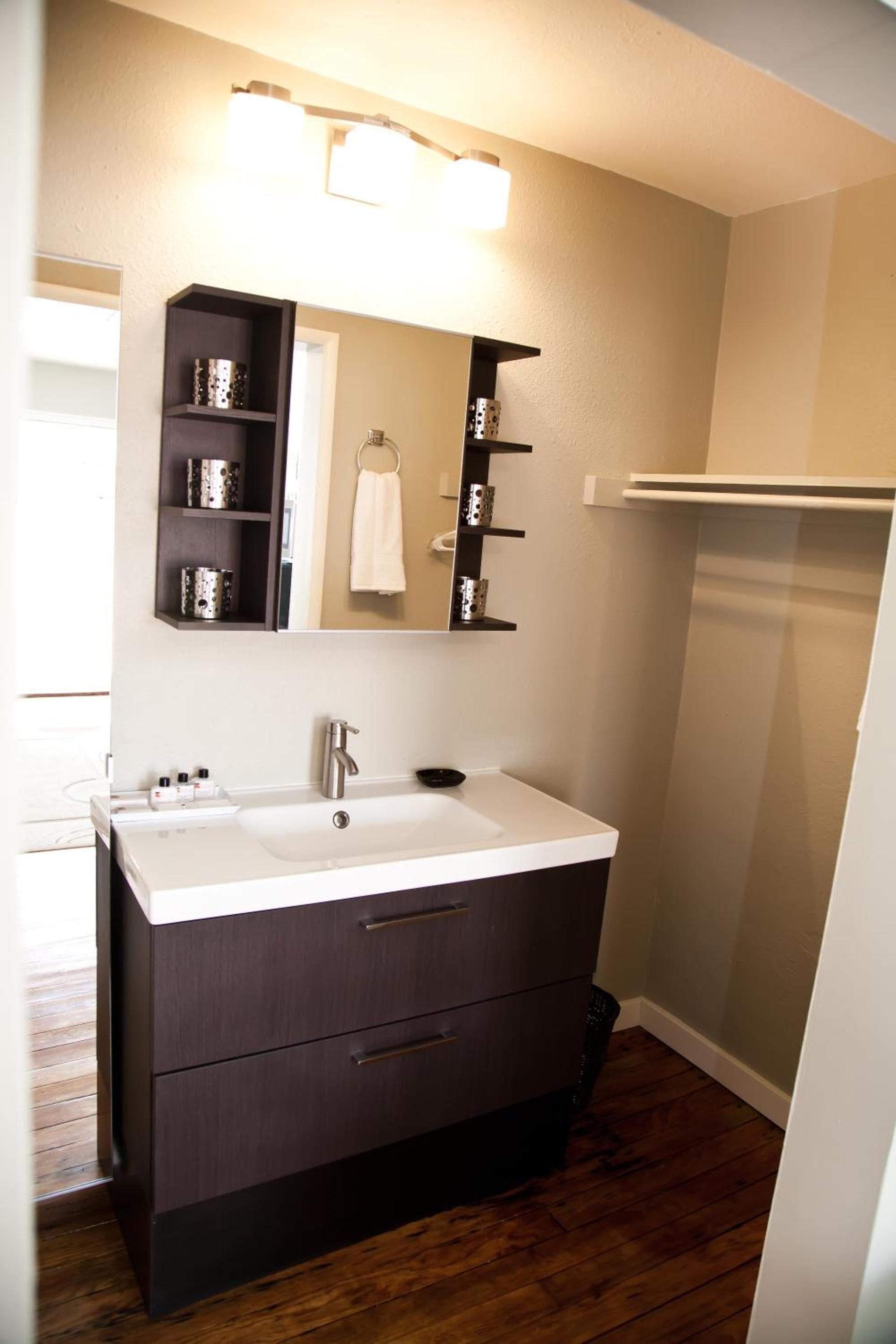 The Flagstone Boutique Inn & Suites photo 22
