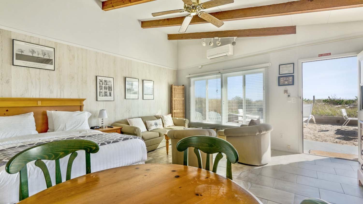 Driftwood Resort on the Ocean photo 45