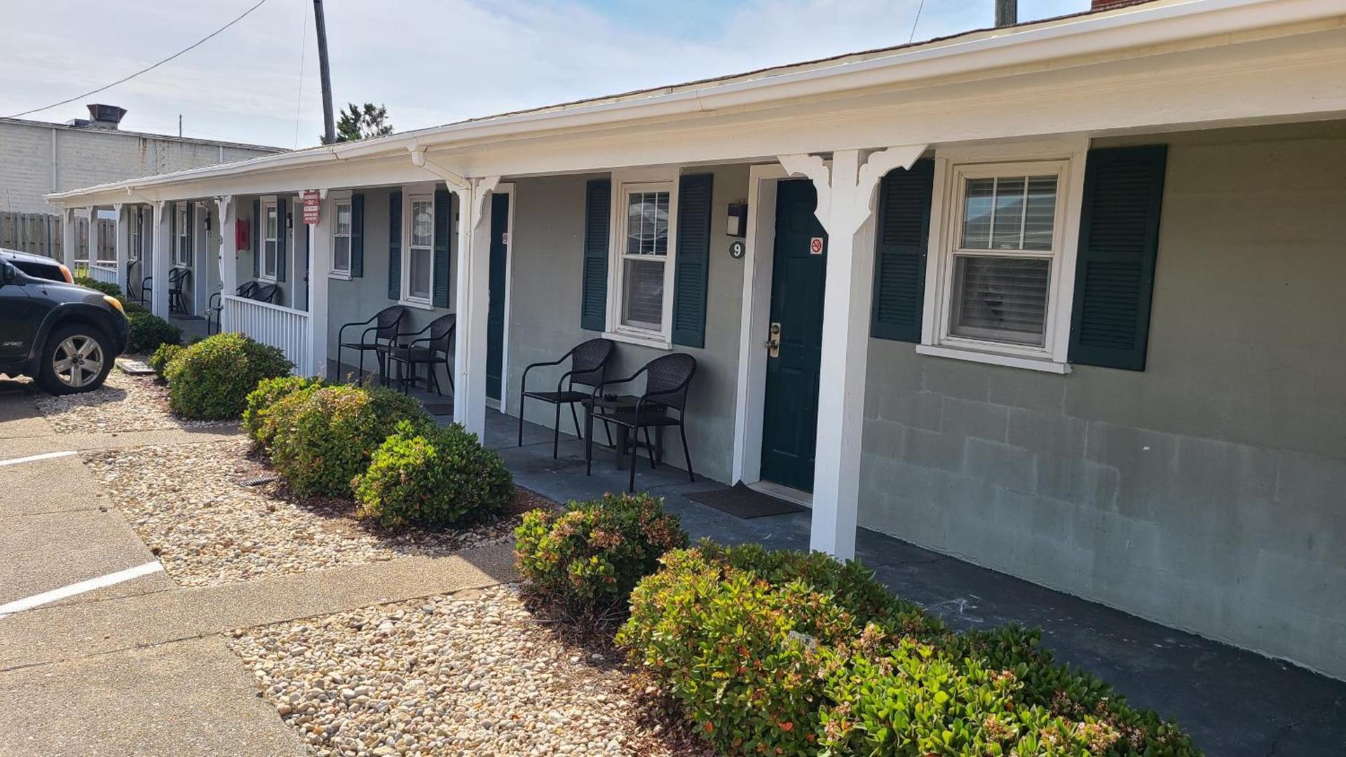 Driftin Sands Motel photo 21