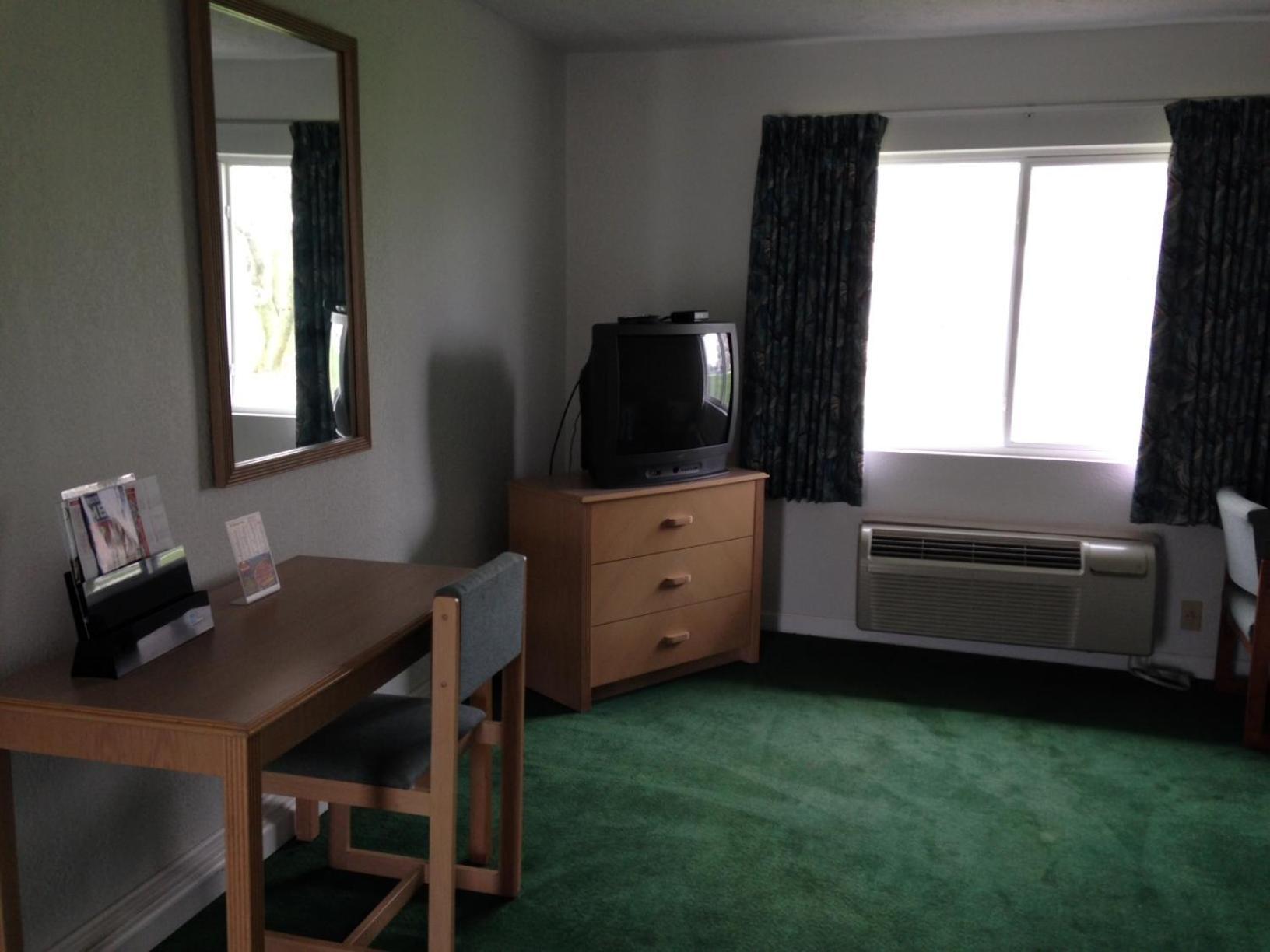 Economy Inn - Lafayette photo 4