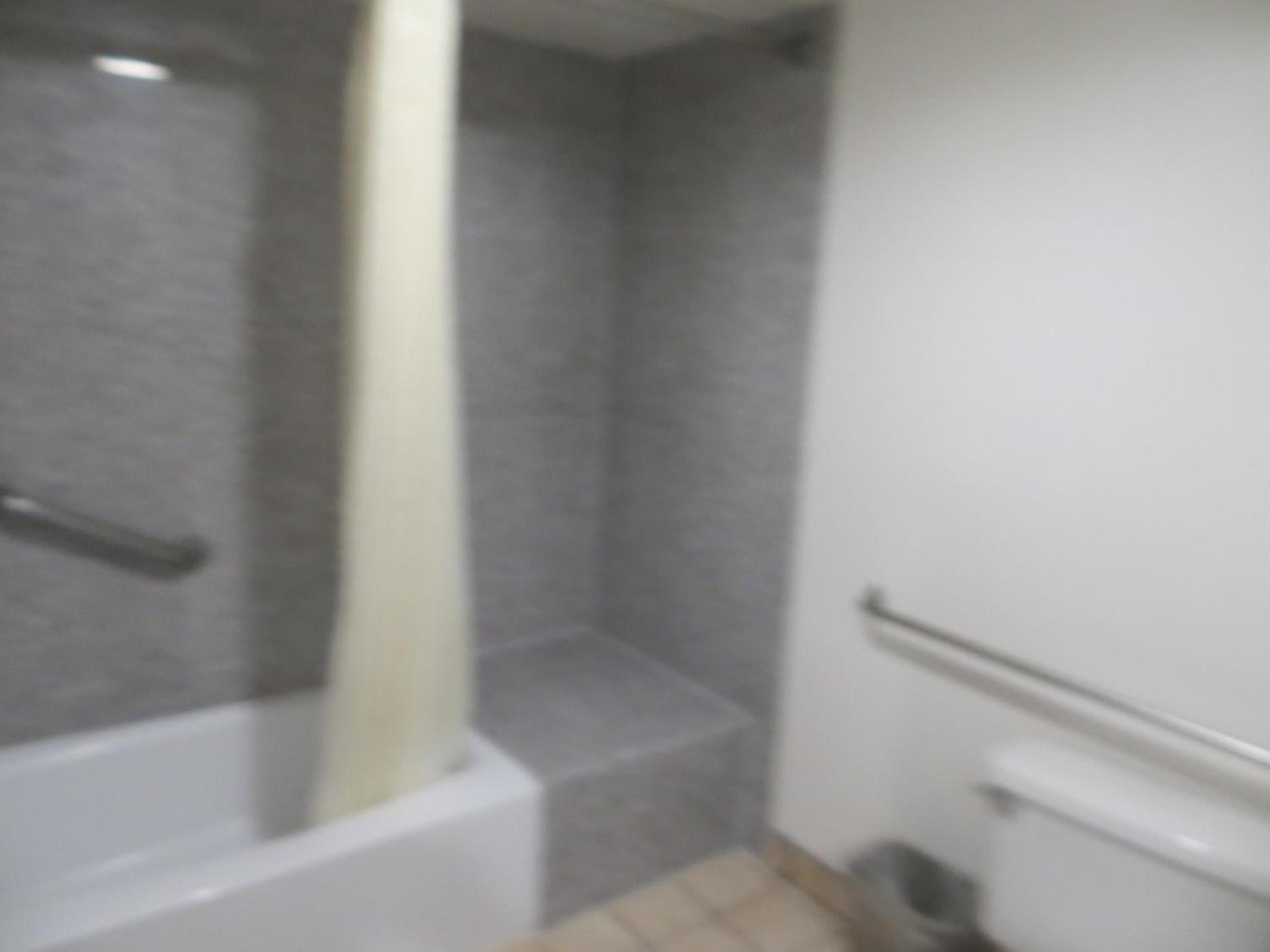Riverside Inn & Suites photo 37