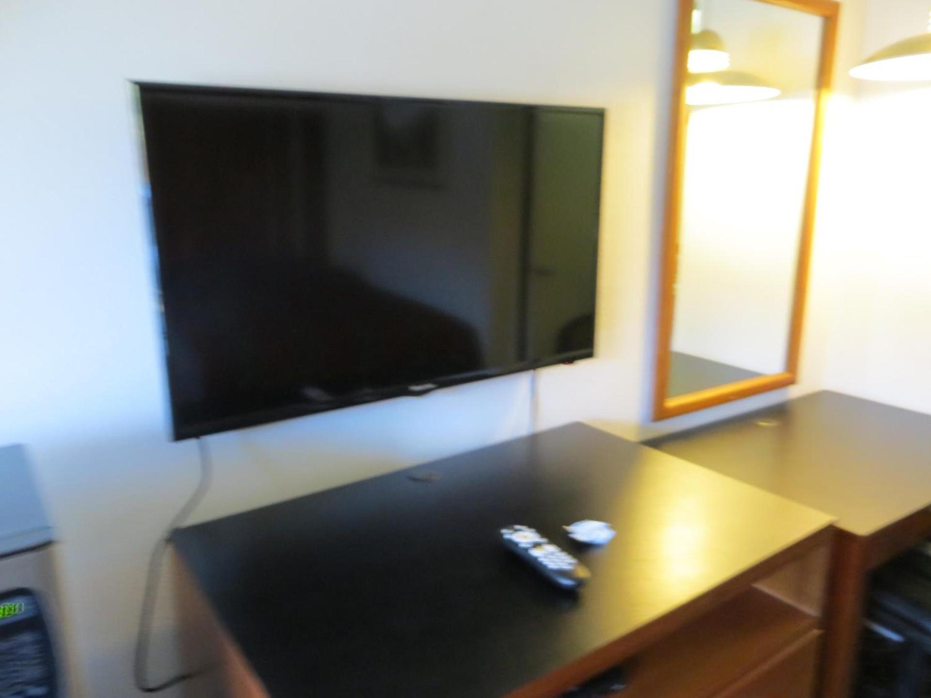 Riverside Inn & Suites photo 40