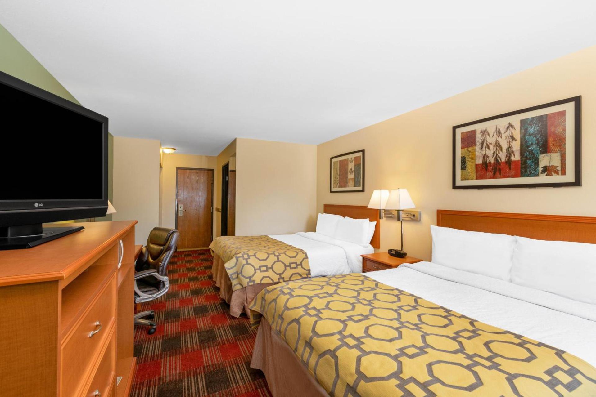Baymont by Wyndham Spearfish photo 3