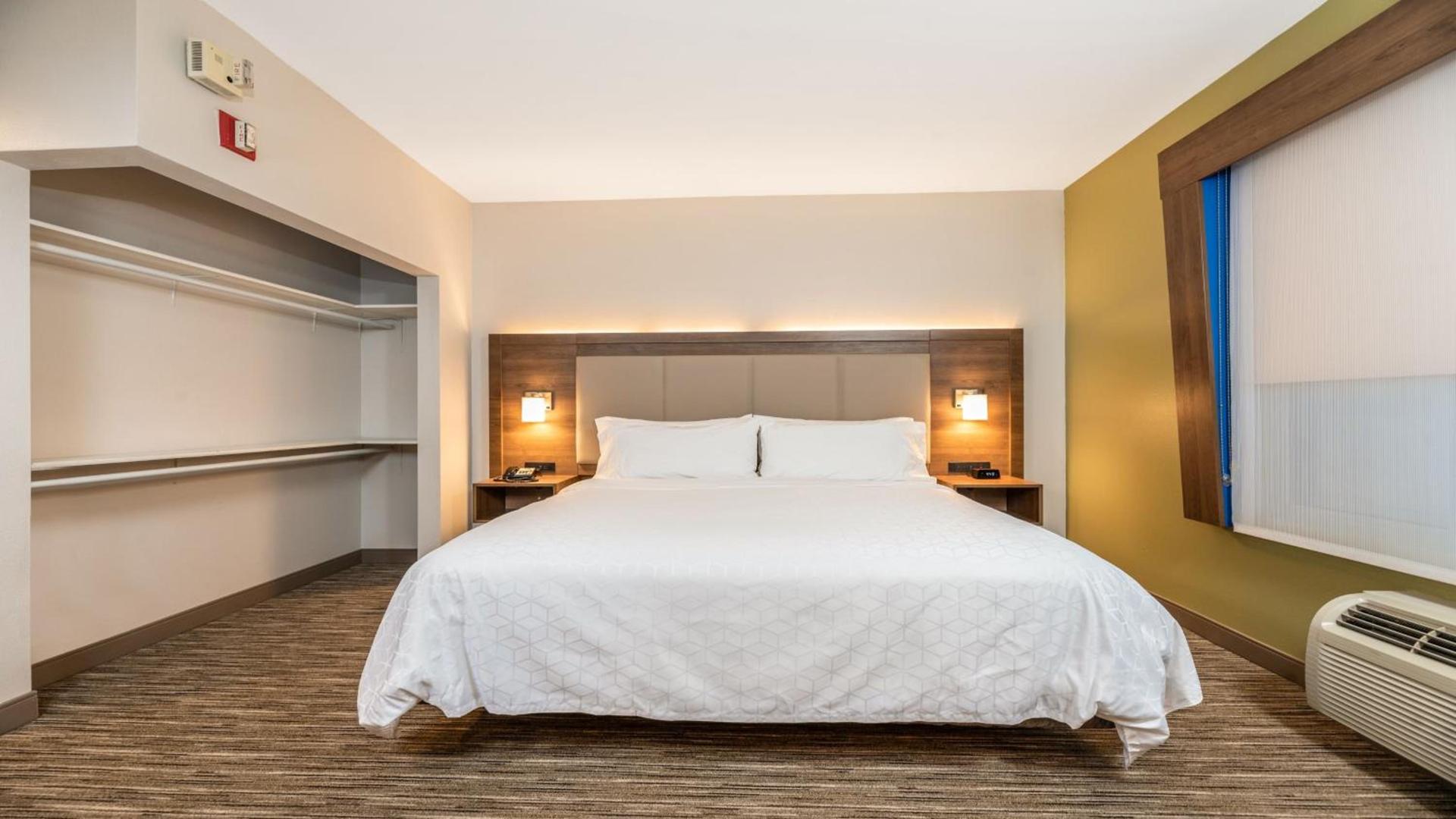 Holiday Inn Express Fremont - Milpitas Central by IHG photo 25