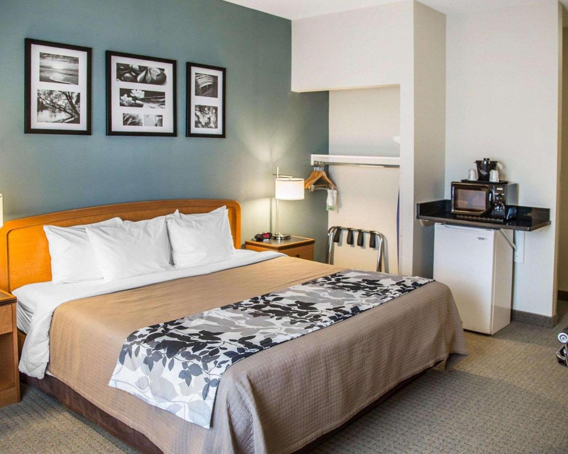 Sleep Inn & Suites Davenport - Quad Cities photo 9