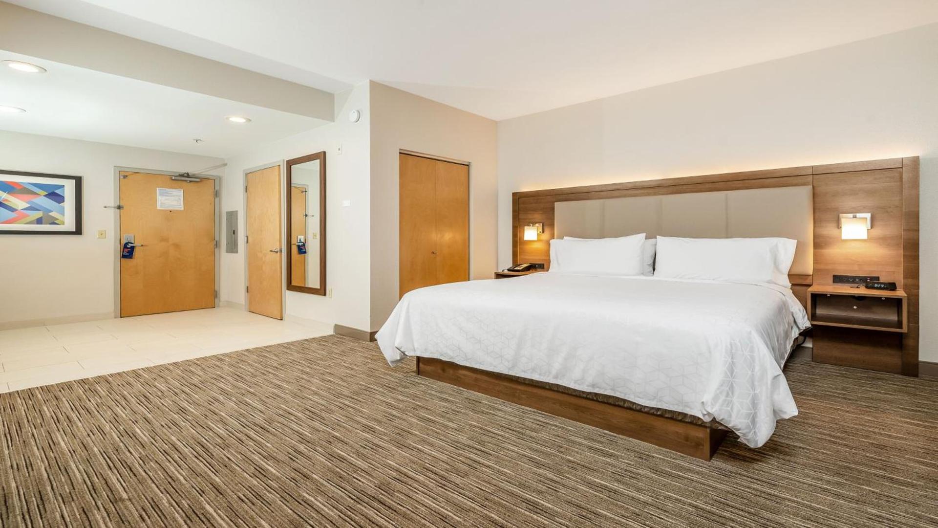 Holiday Inn Express Fremont - Milpitas Central by IHG photo 14