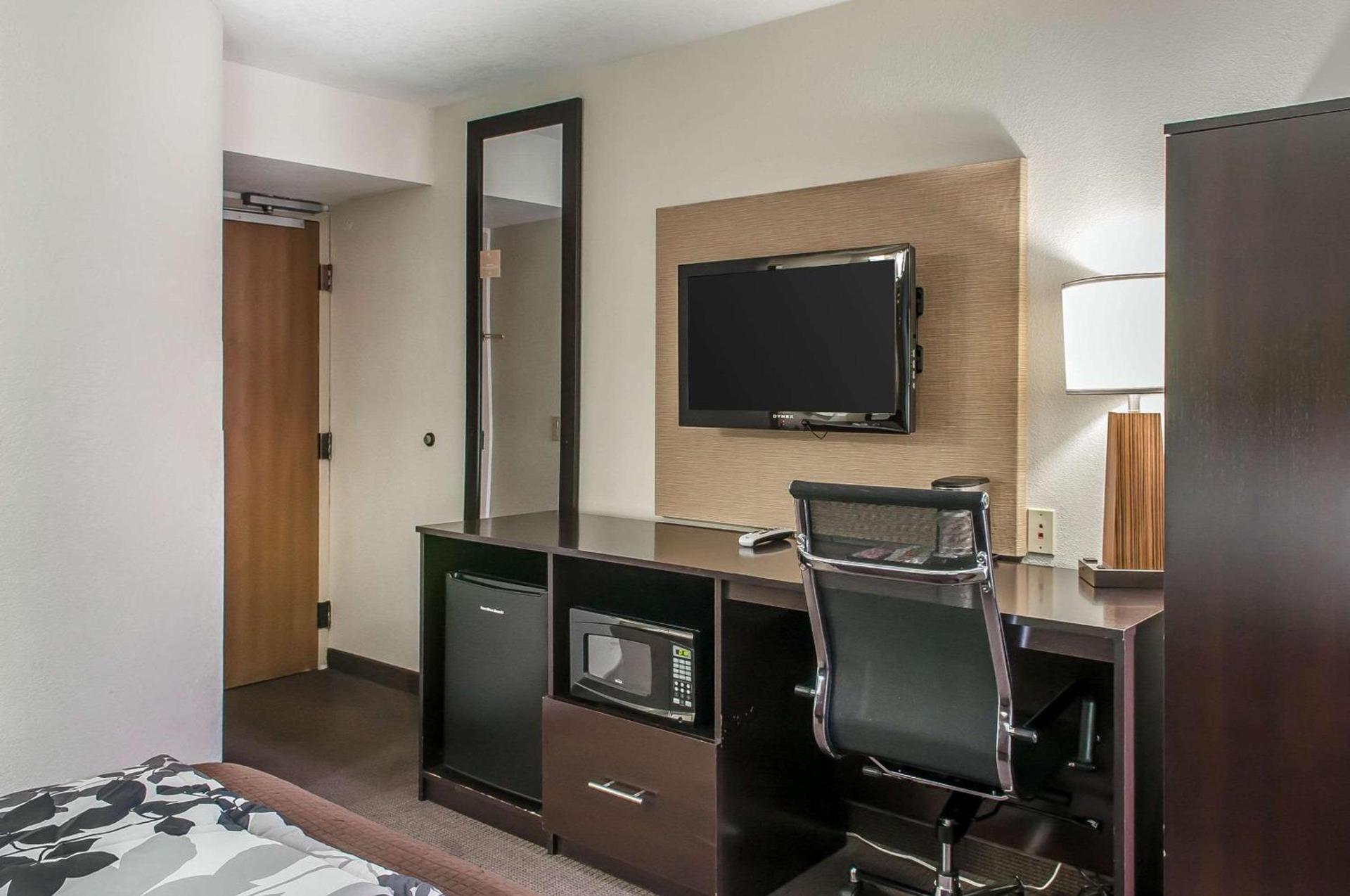 Sleep Inn Airport photo 13