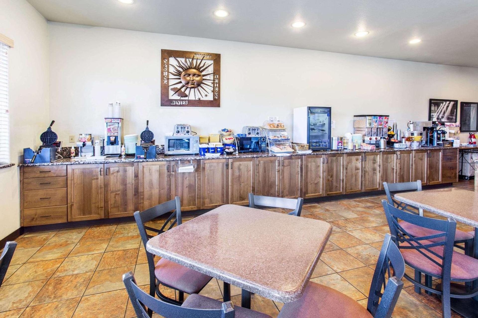 Days Inn by Wyndham Grand Junction photo 7