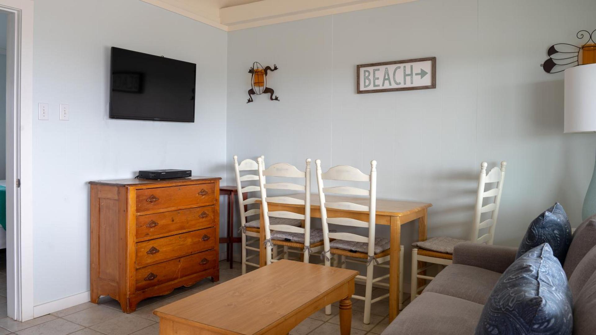 Driftwood Resort on the Ocean photo 49