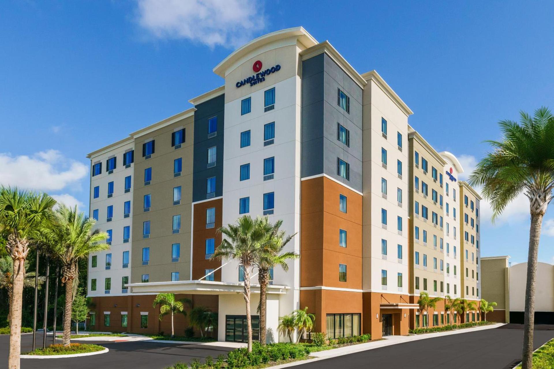 Candlewood Suites - Orlando - Lake Buena Vista by IHG photo 1
