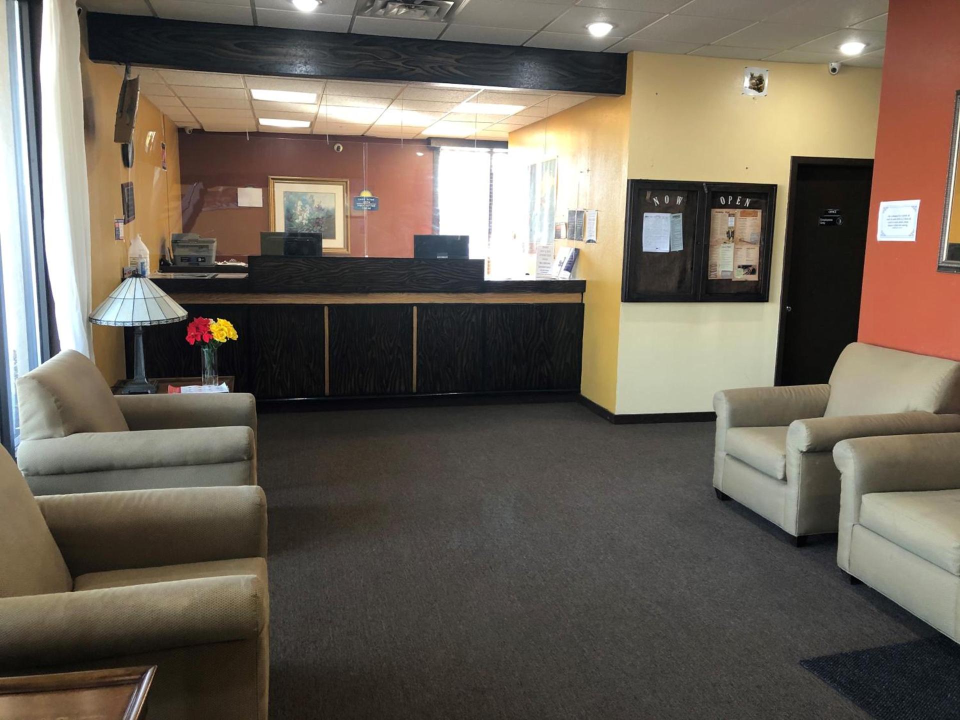 Days Inn by Wyndham Henrietta/Rochester Area photo 21