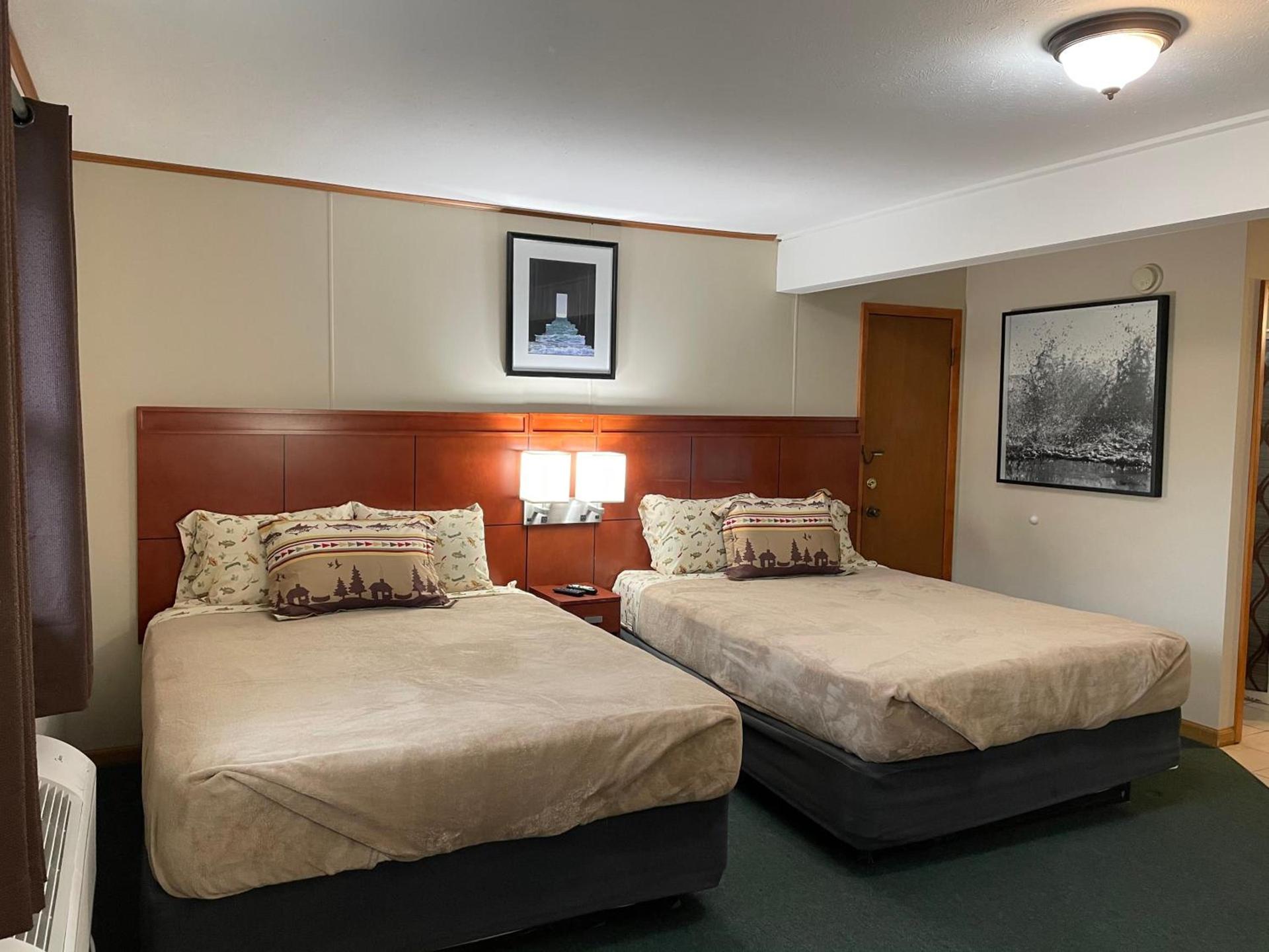 Hunter's Friend Resort near Table Rock Lake photo 32