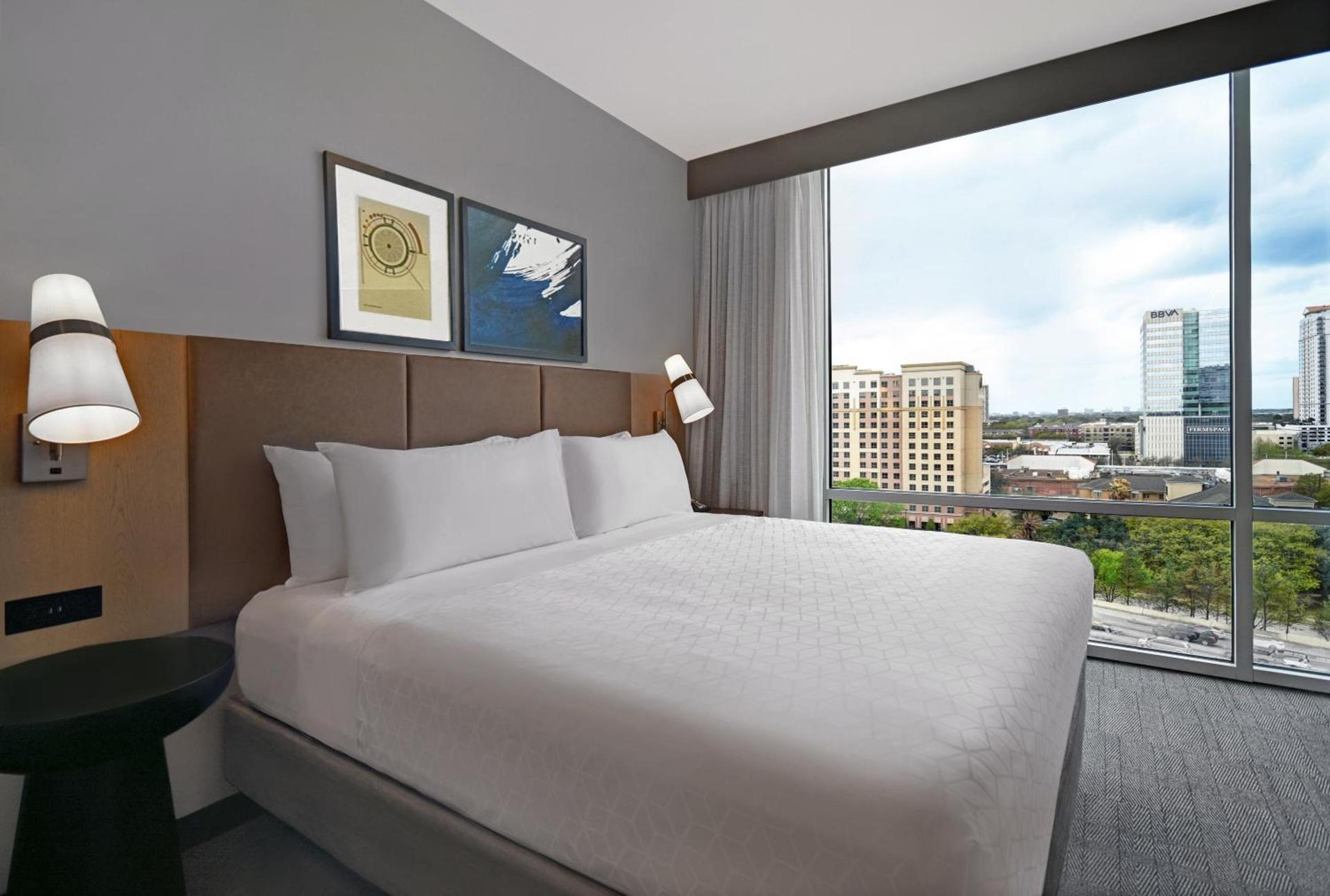 Staybridge Suites - Houston - Galleria Area by IHG photo 49