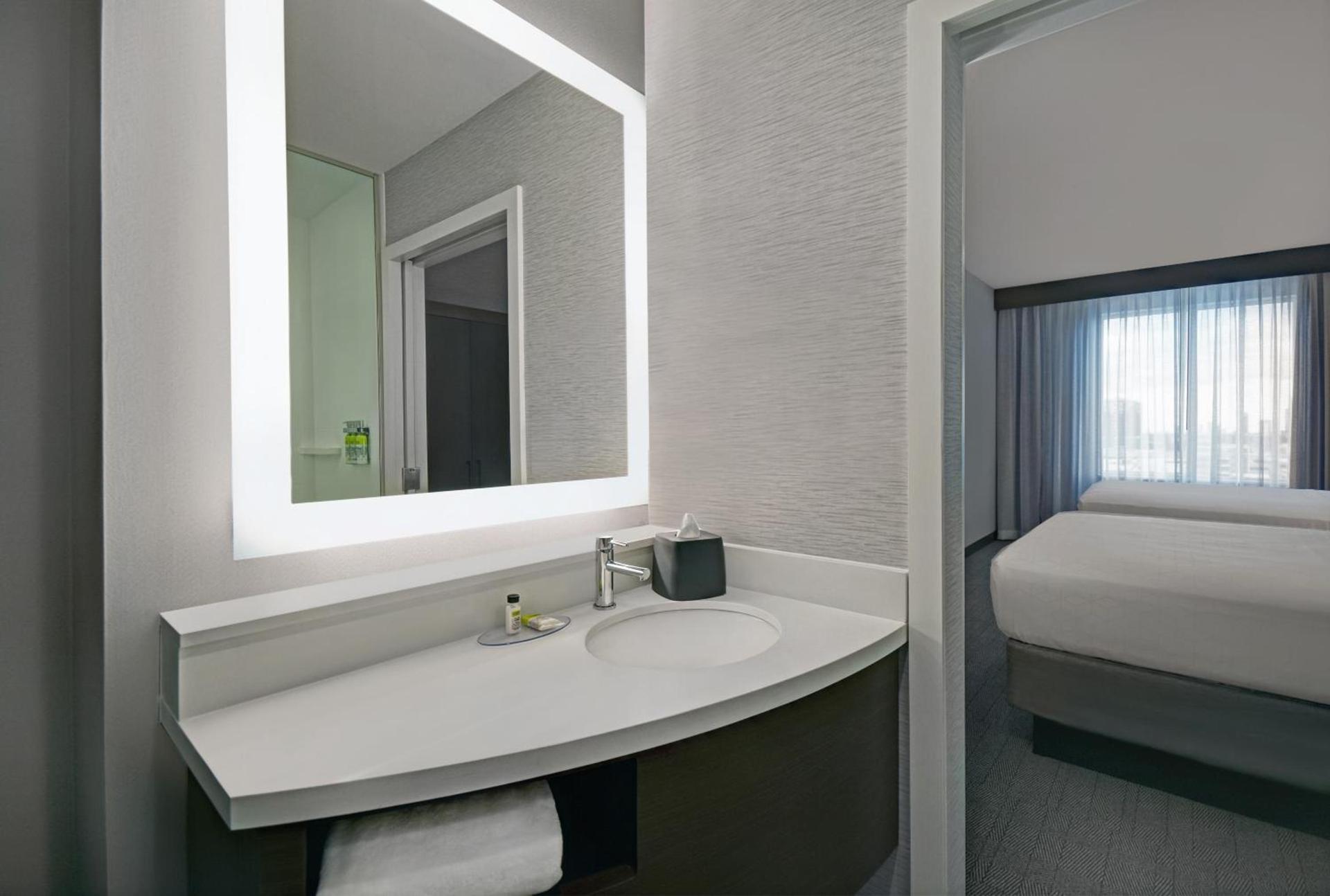 Staybridge Suites - Houston - Galleria Area by IHG photo 40