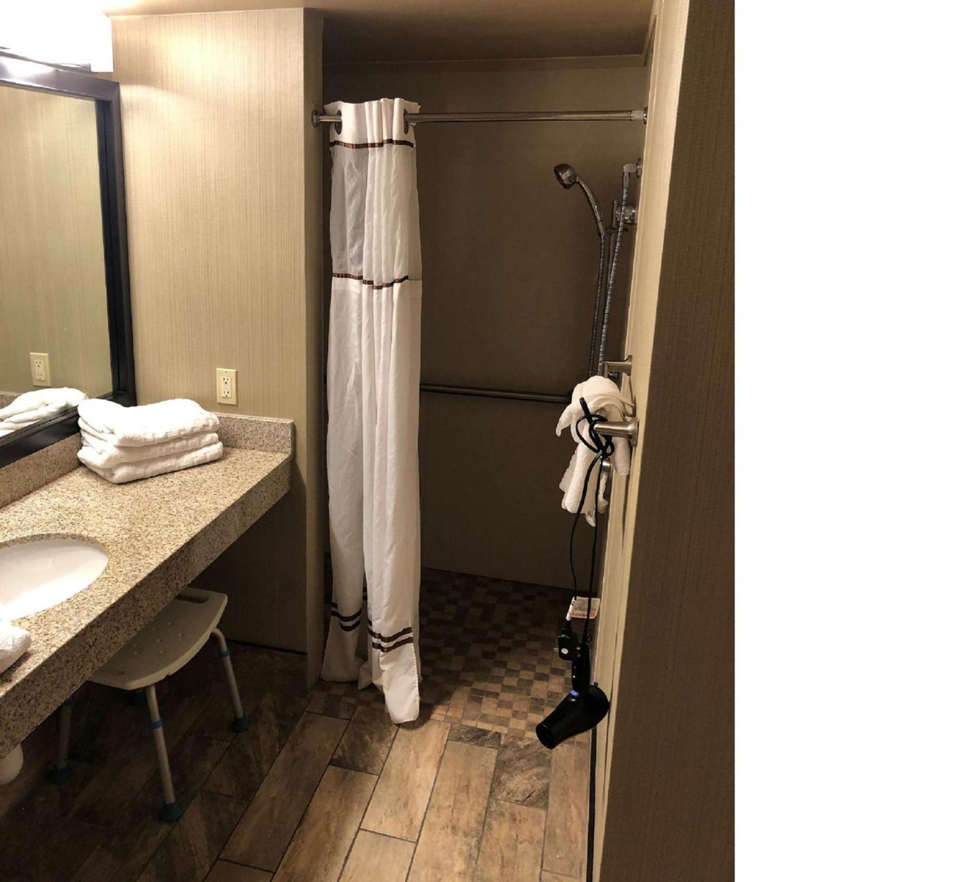 Best Western Ramkota Hotel photo 18