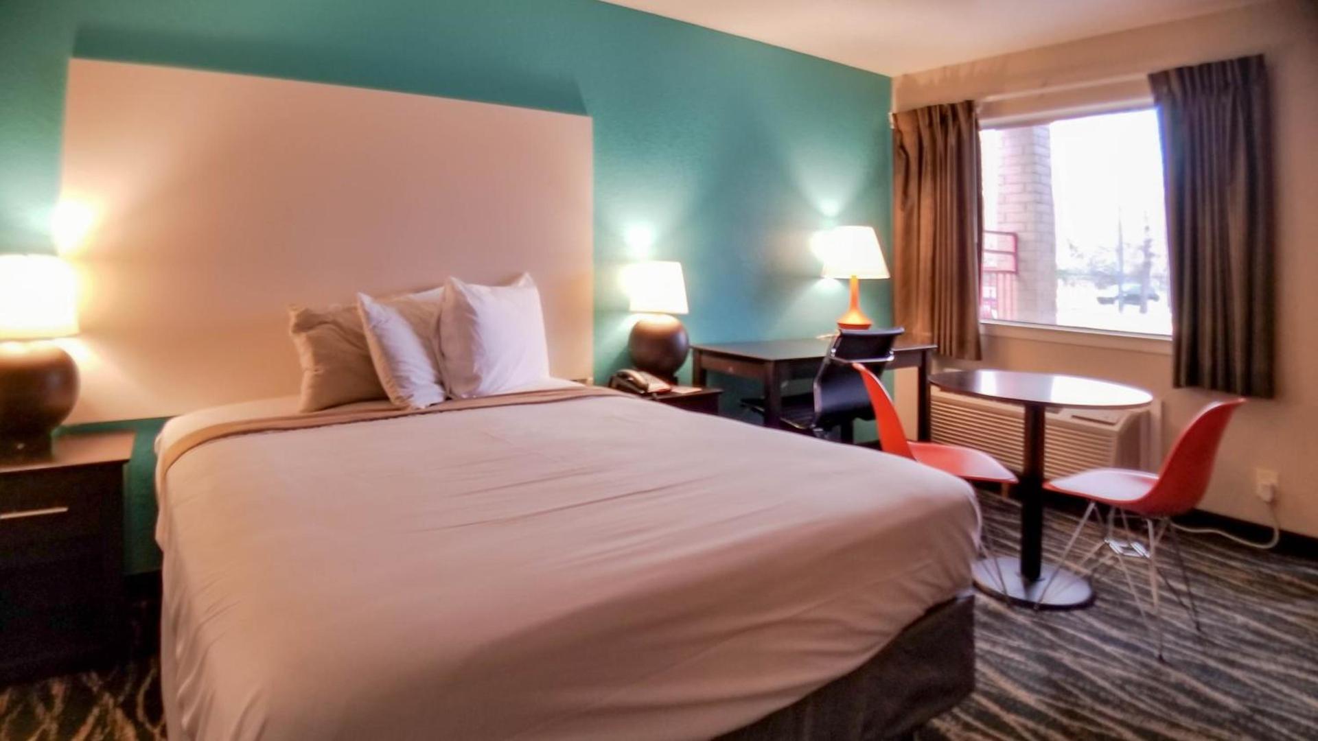 Howard Johnson by Wyndham Houston Hobby Airport photo 70