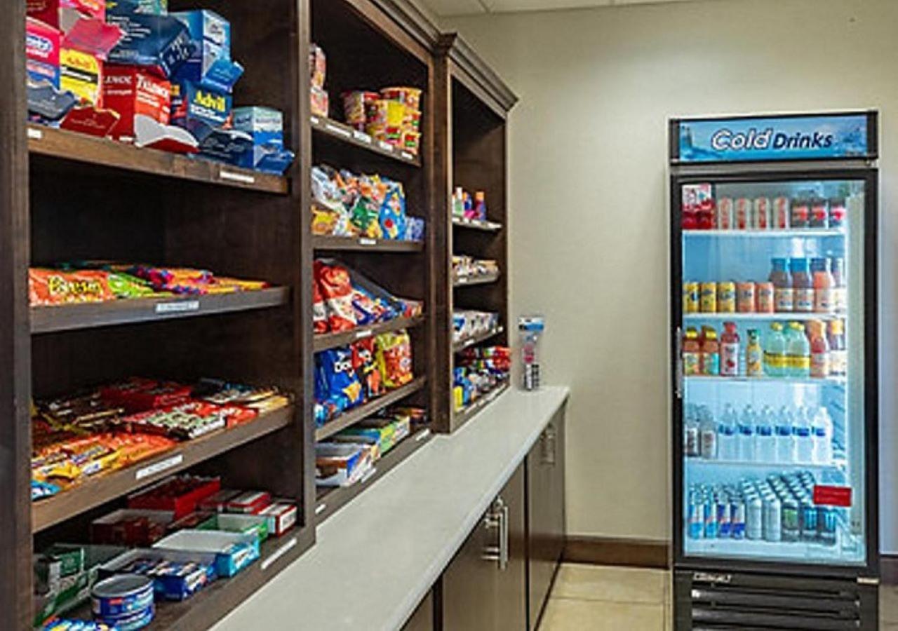 Holiday Inn Express & Suites Houston South - Near Pearland by IHG photo 19