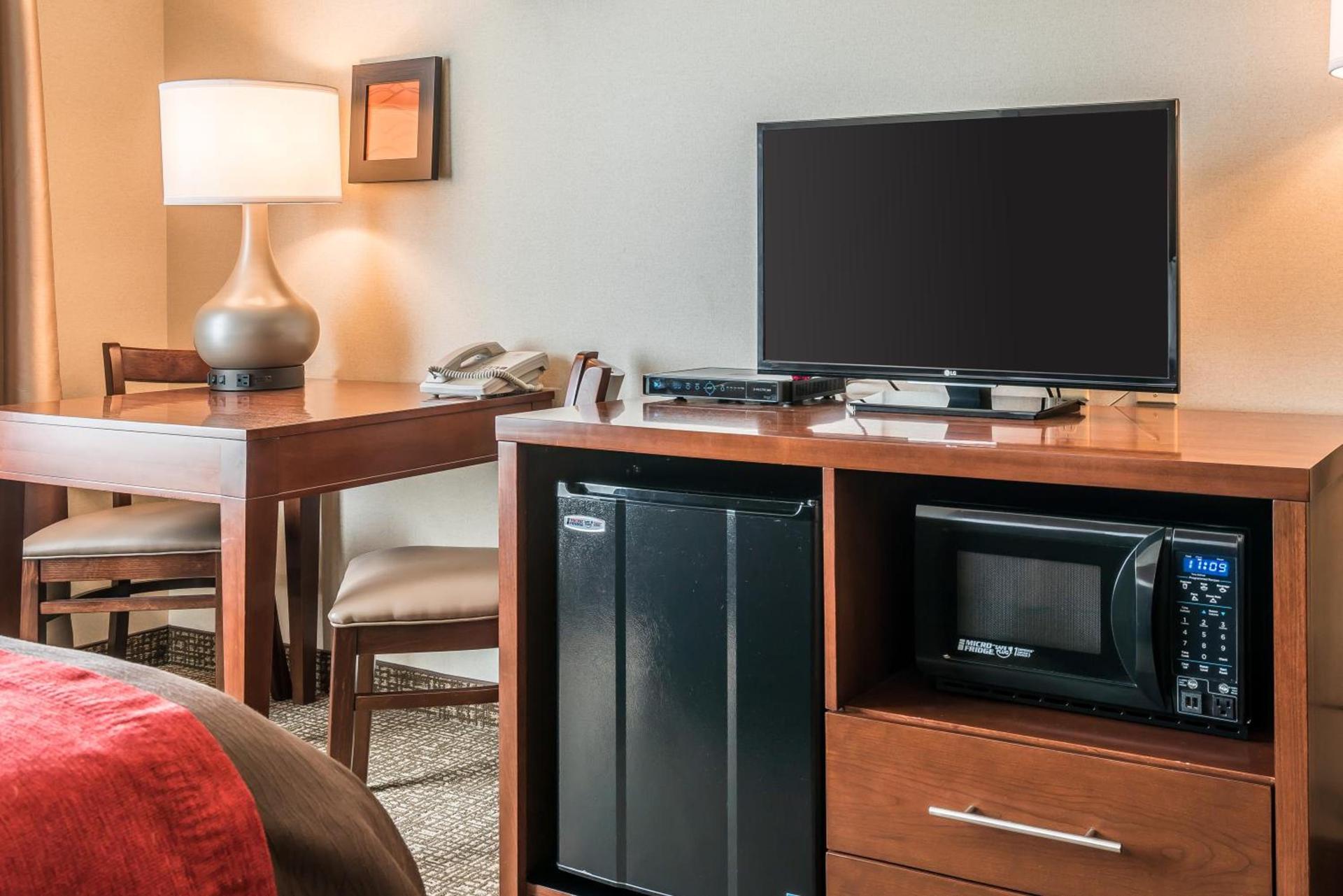 Comfort Inn & Suites Hermiston South photo 49
