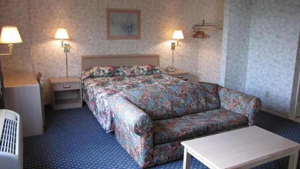 Nisei Inn photo 9