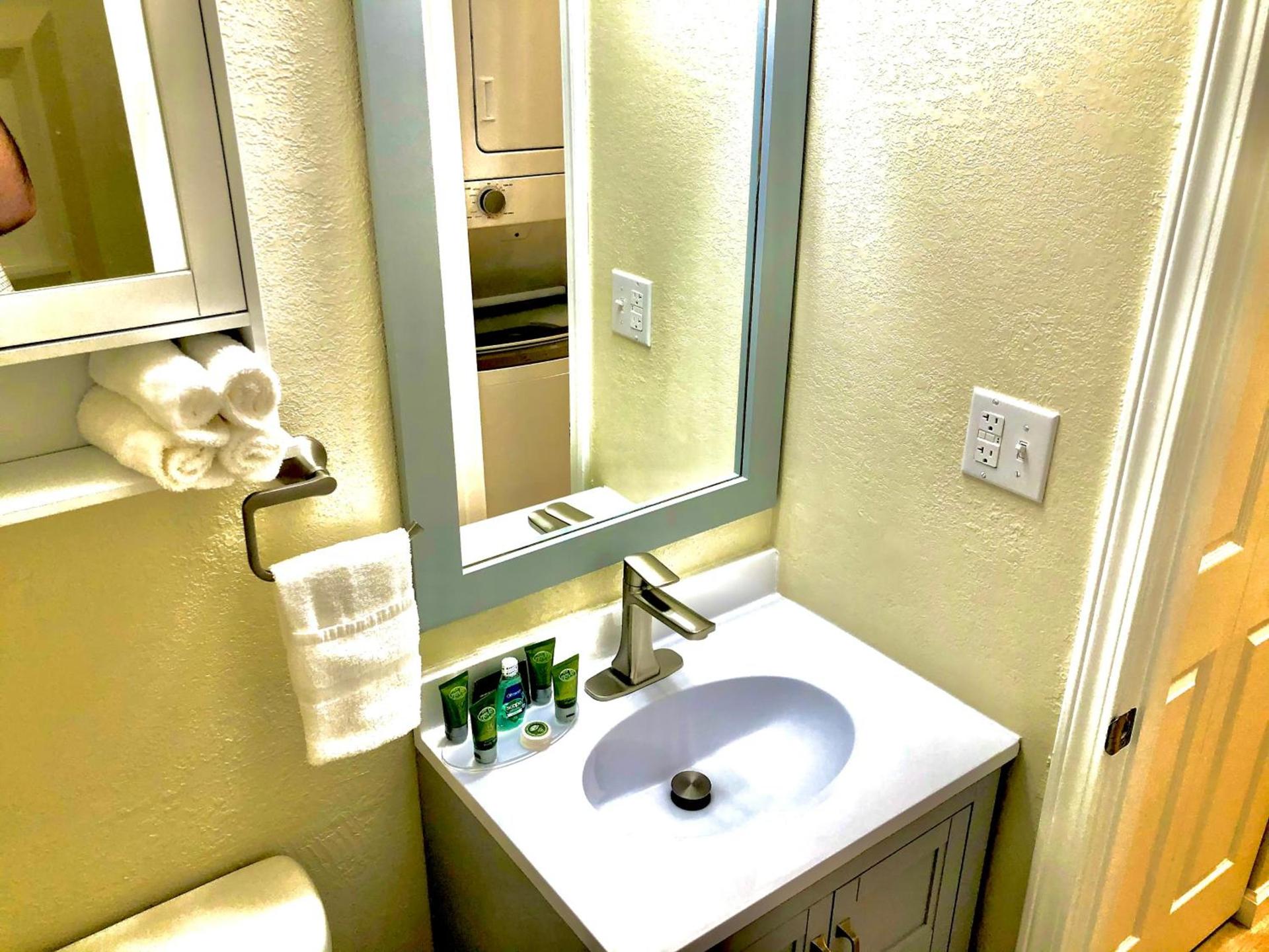 Bicentennial Inn photo 5