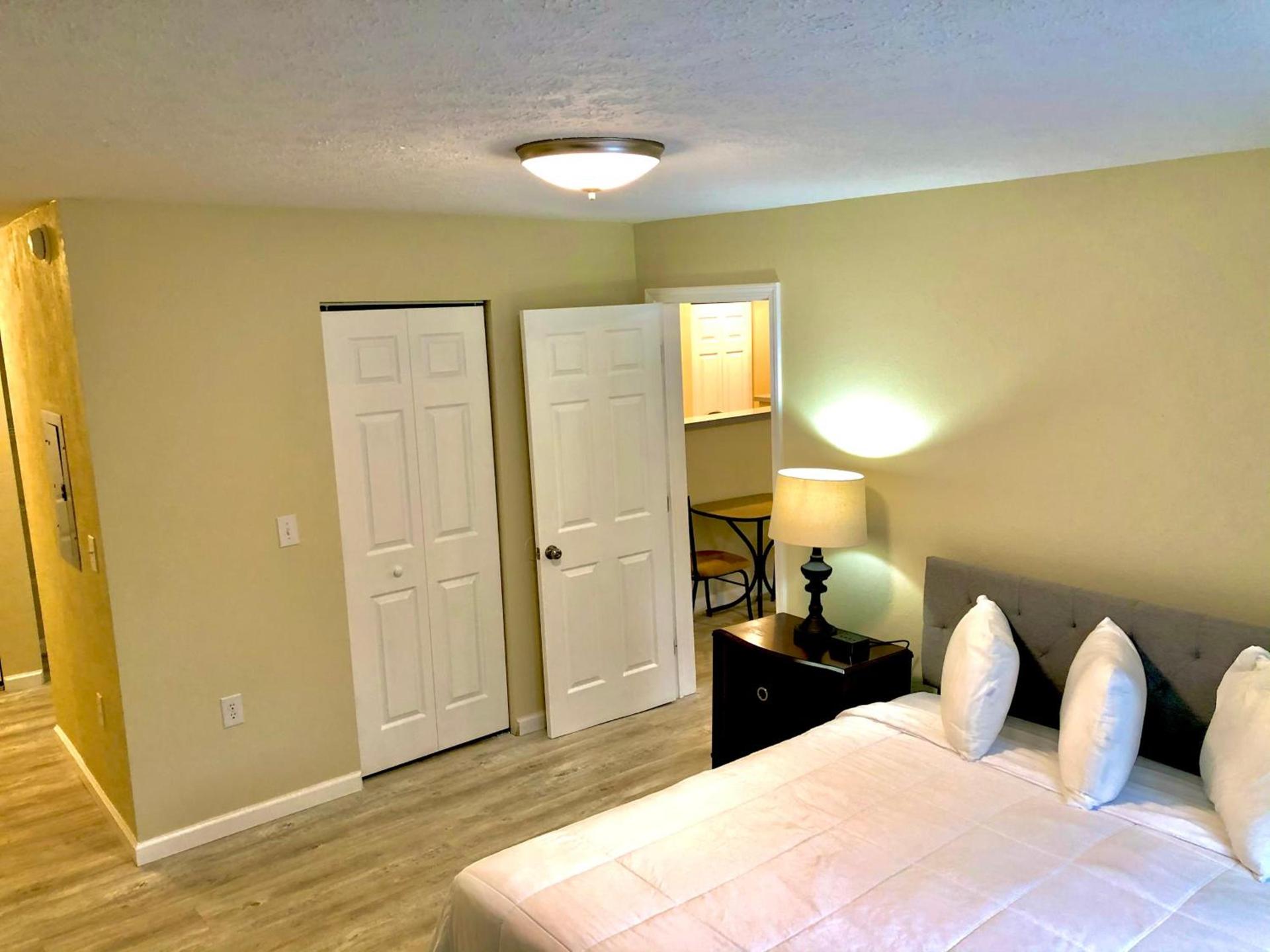 Bicentennial Inn photo 4