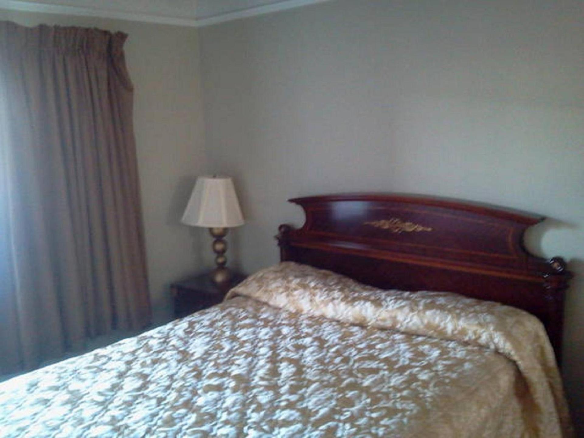 Golden Gate Lodging photo 26