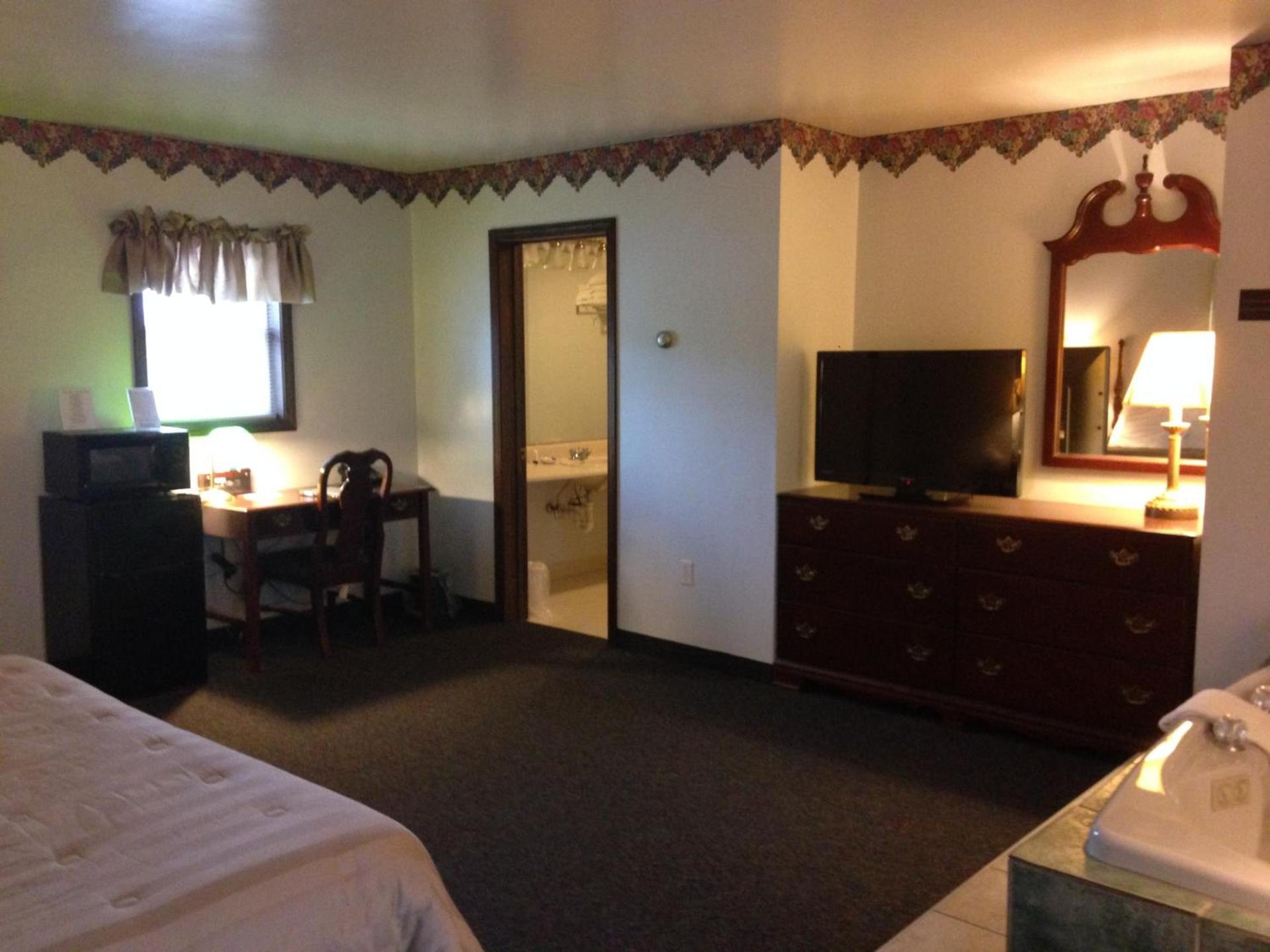 Fred's Inn Restaurant & Lodging photo 17