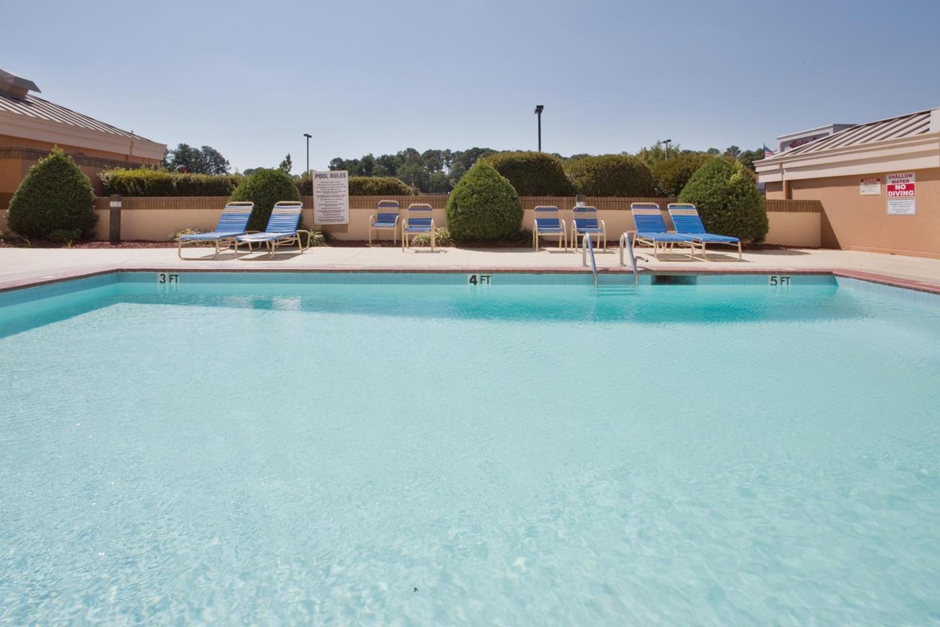 Best Western Plus Goldsboro photo 28