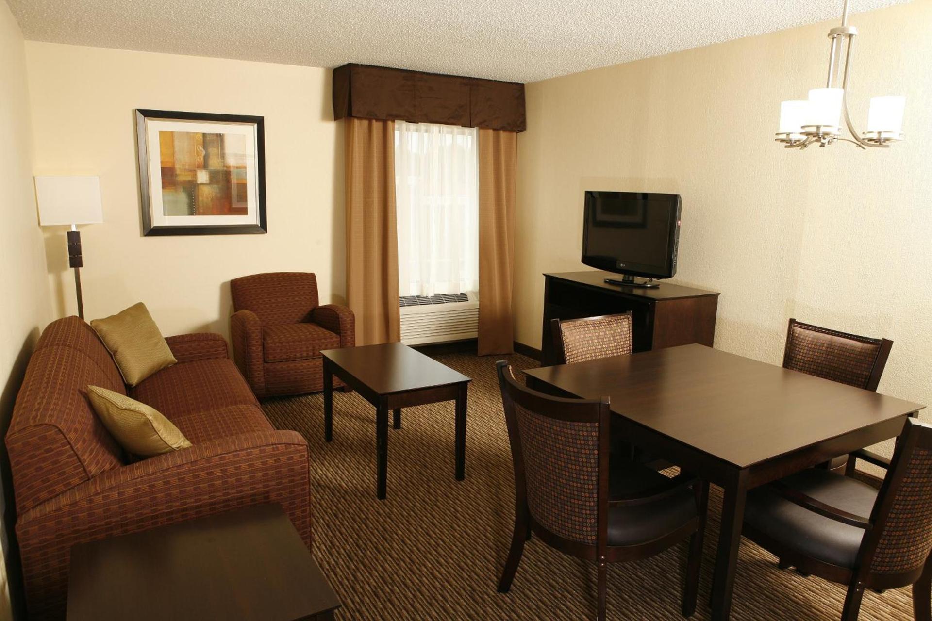 Best Western Plus Goldsboro photo 35