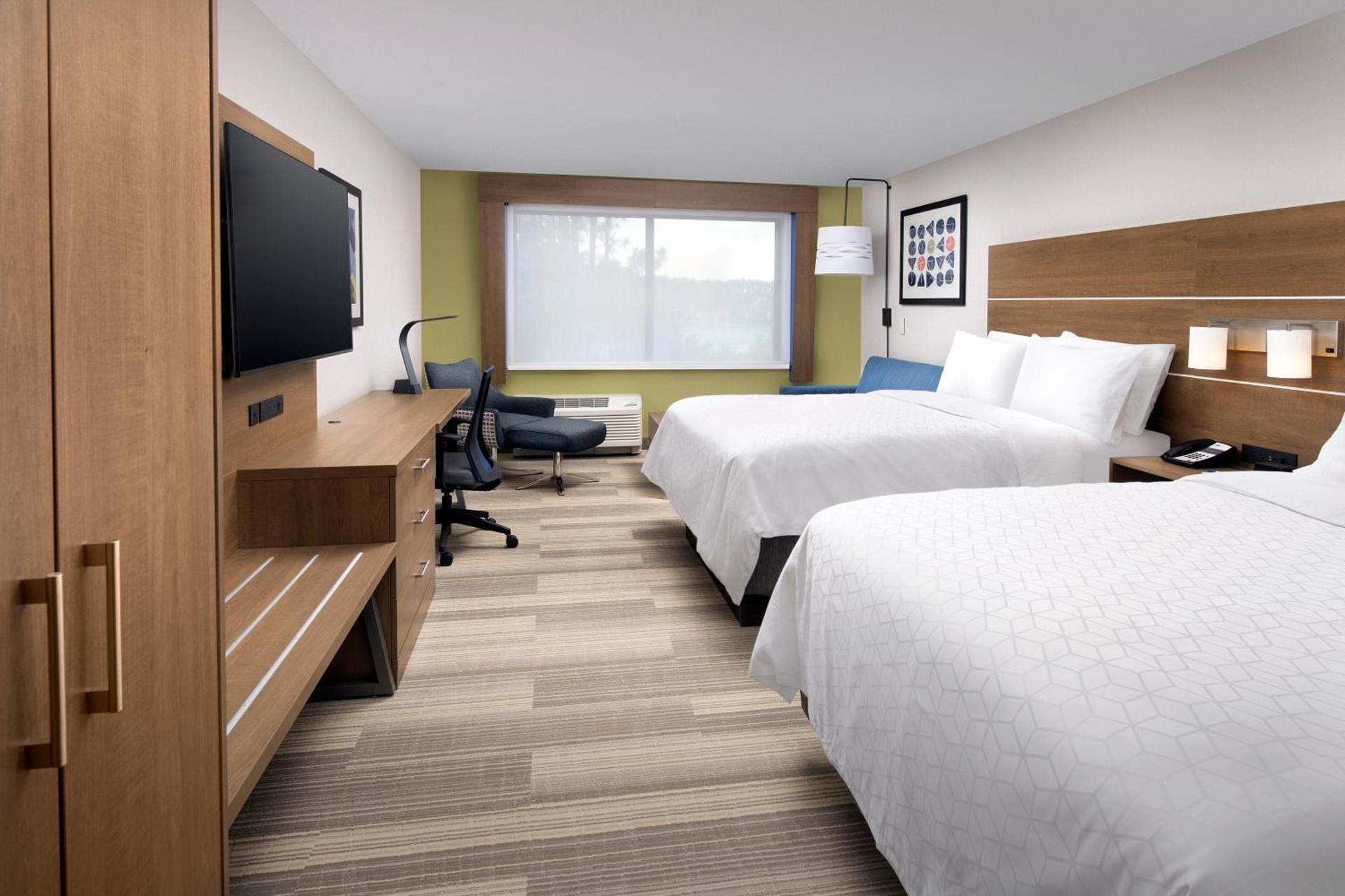 Holiday Inn Express Pensacola Downtown by IHG photo 32