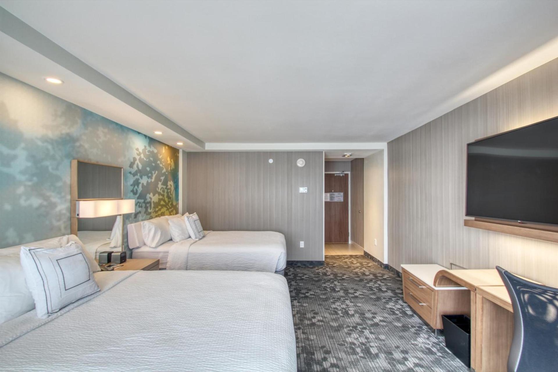 Courtyard by Marriott Fargo photo 5