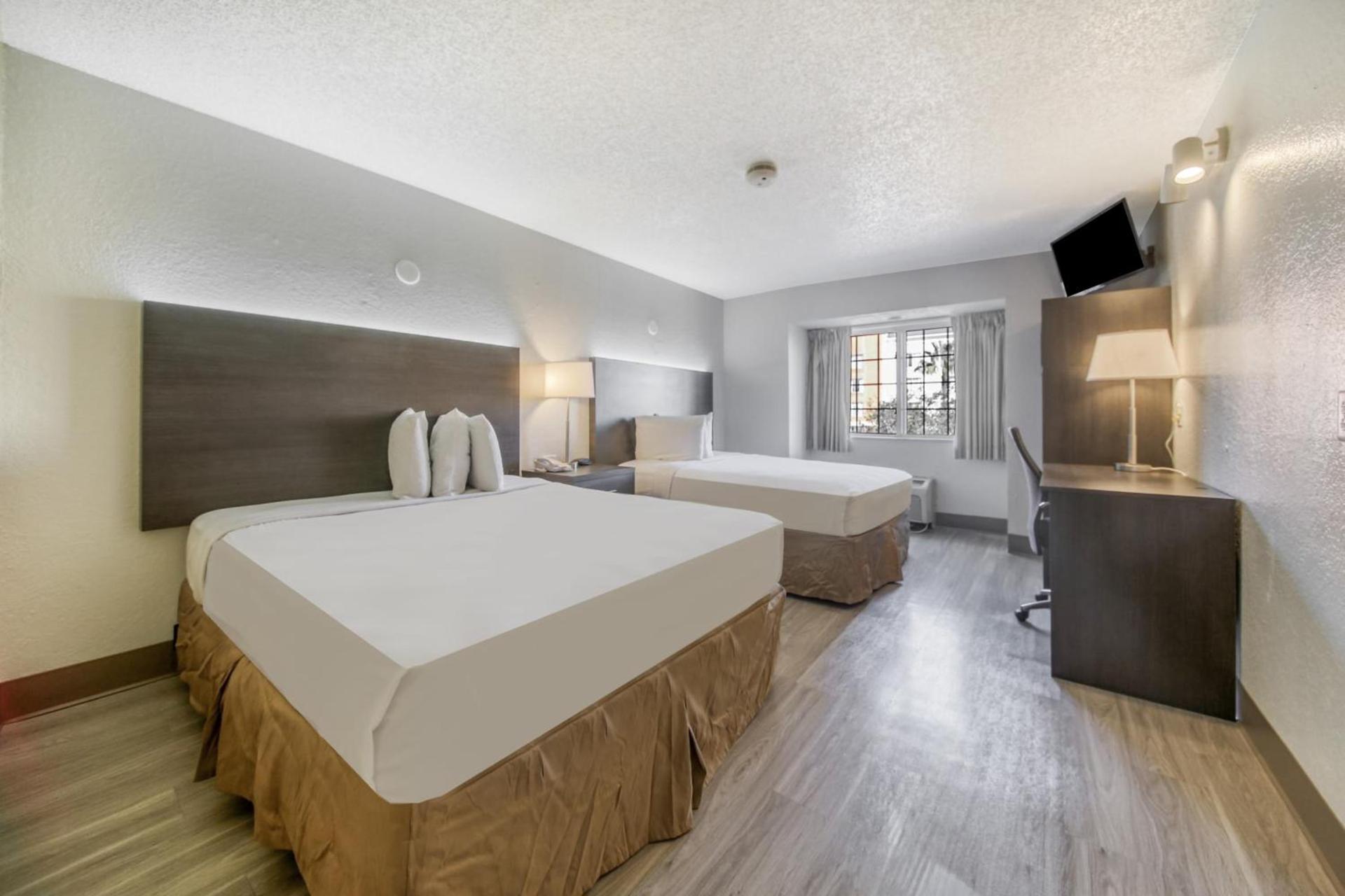 Baymont by Wyndham Orlando-International Dr-Universal Blvd photo 44