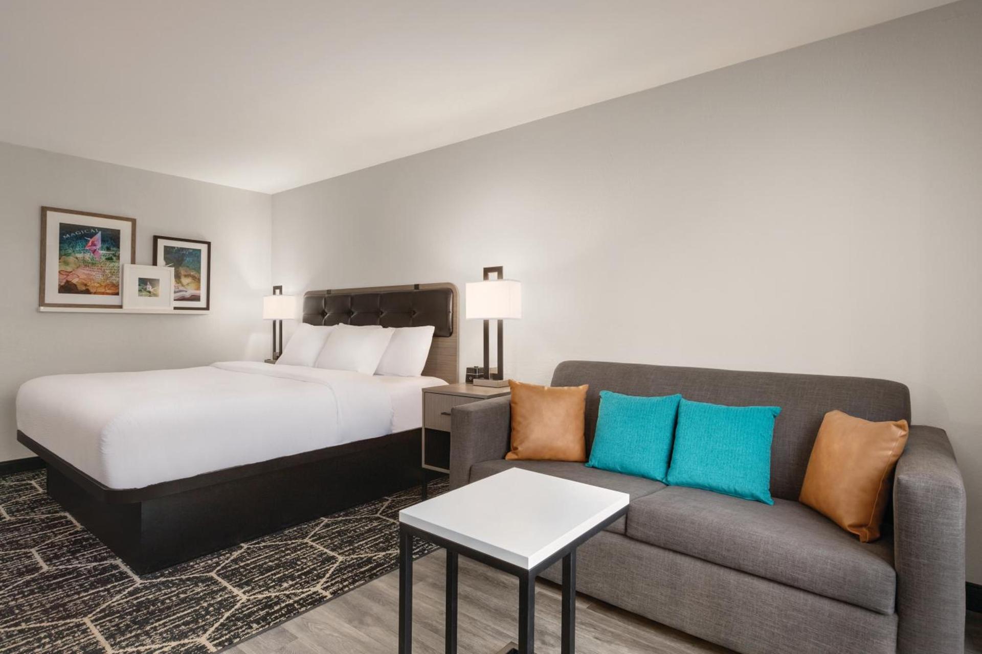La Quinta inn & suites by Wyndham Dothan photo 16