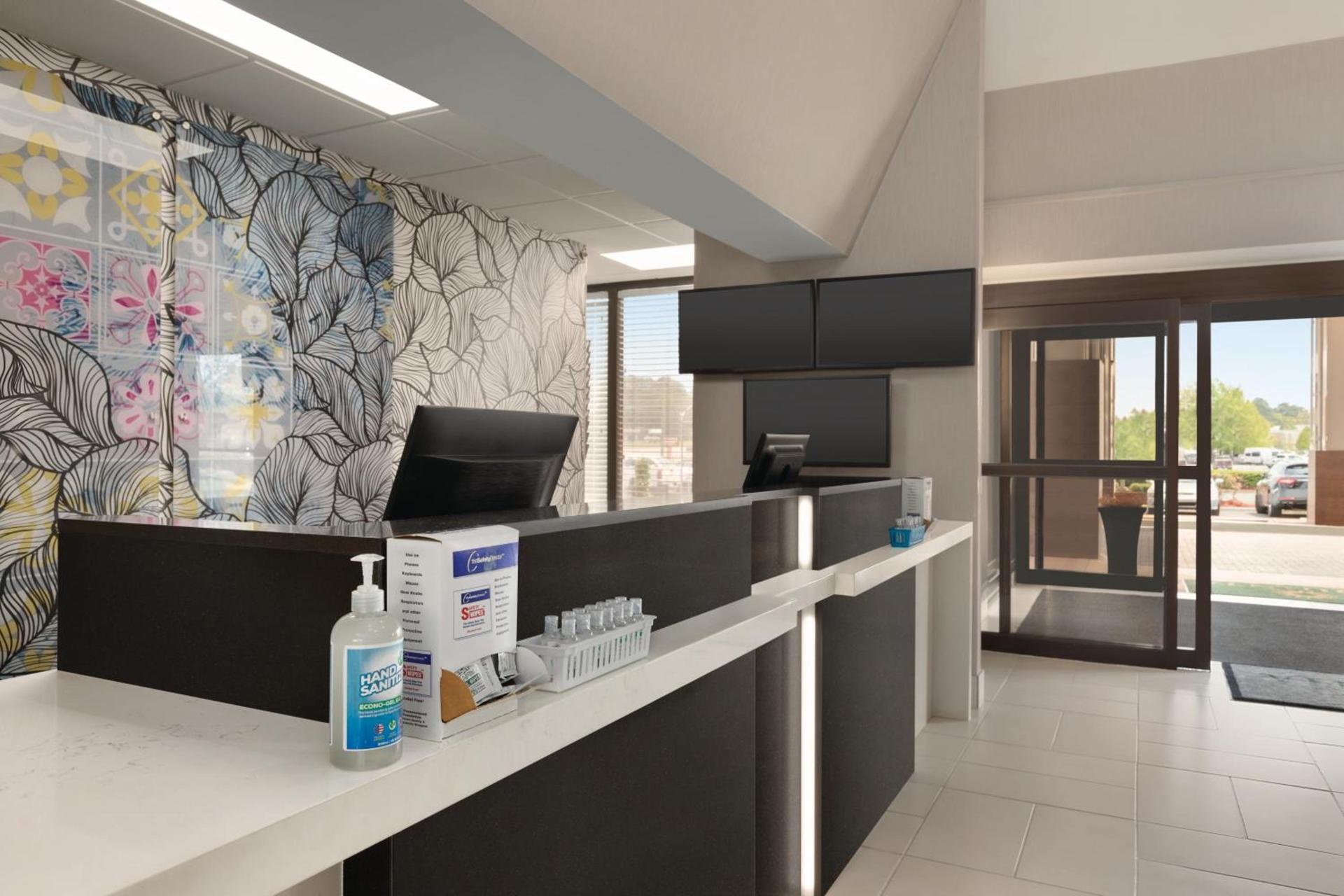 La Quinta inn & suites by Wyndham Dothan photo 21
