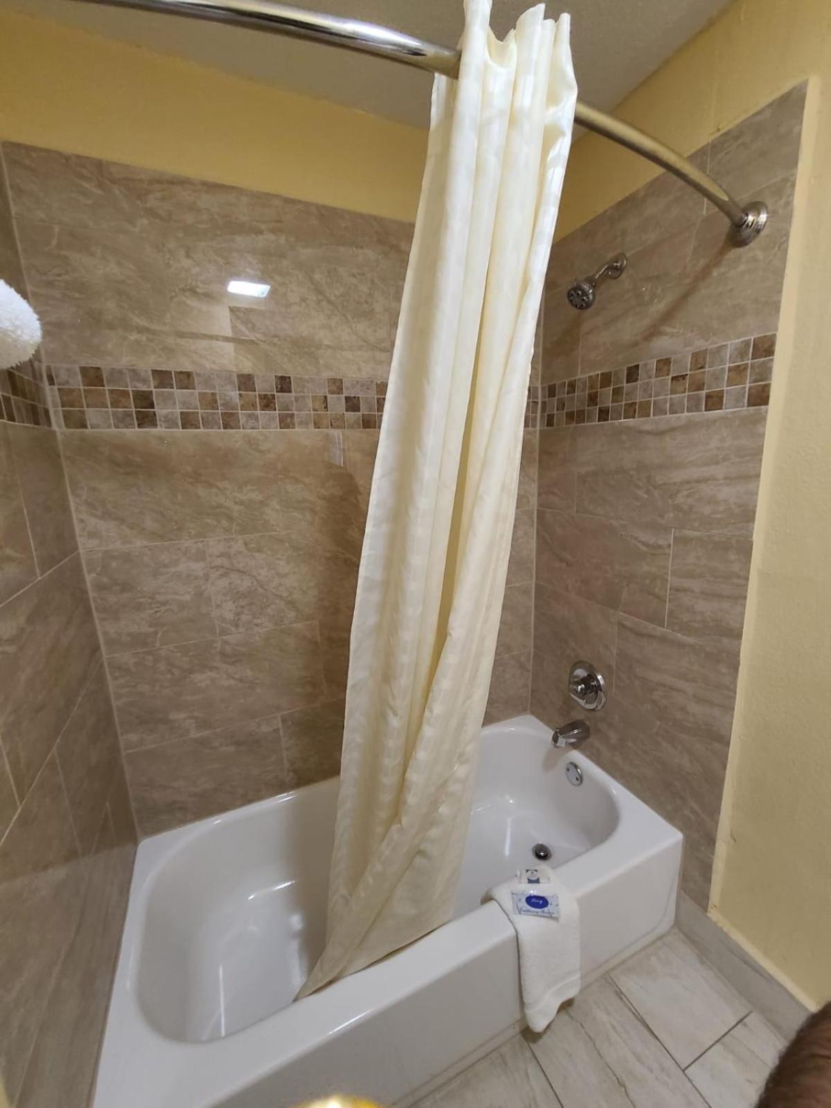 America's Value Inn photo 27
