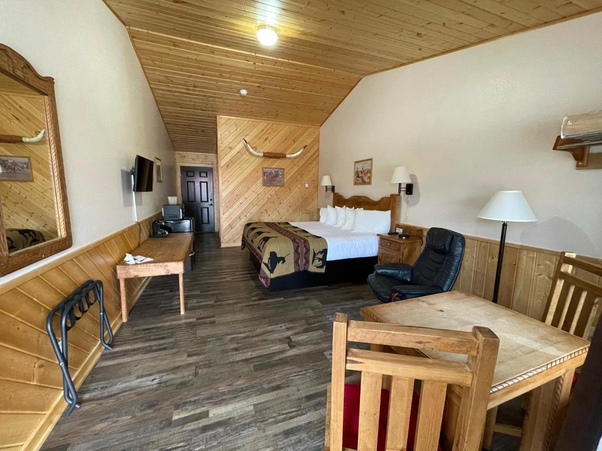 The Longhorn Ranch Resort Lodge & RV Park photo 38