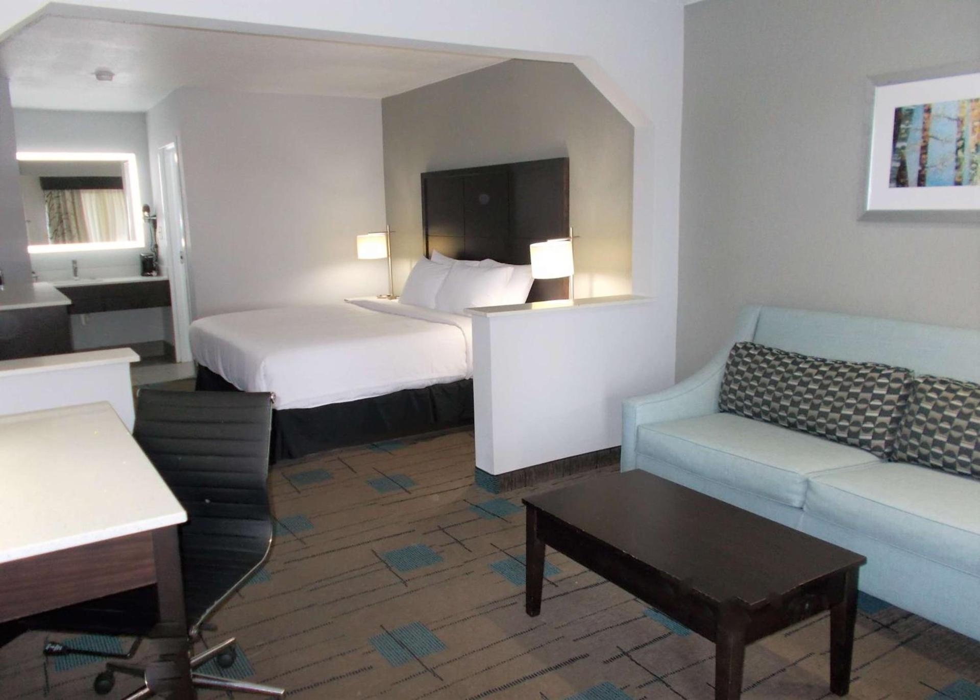 Studio 6 Suites - Richland, MS - Jackson photo 11