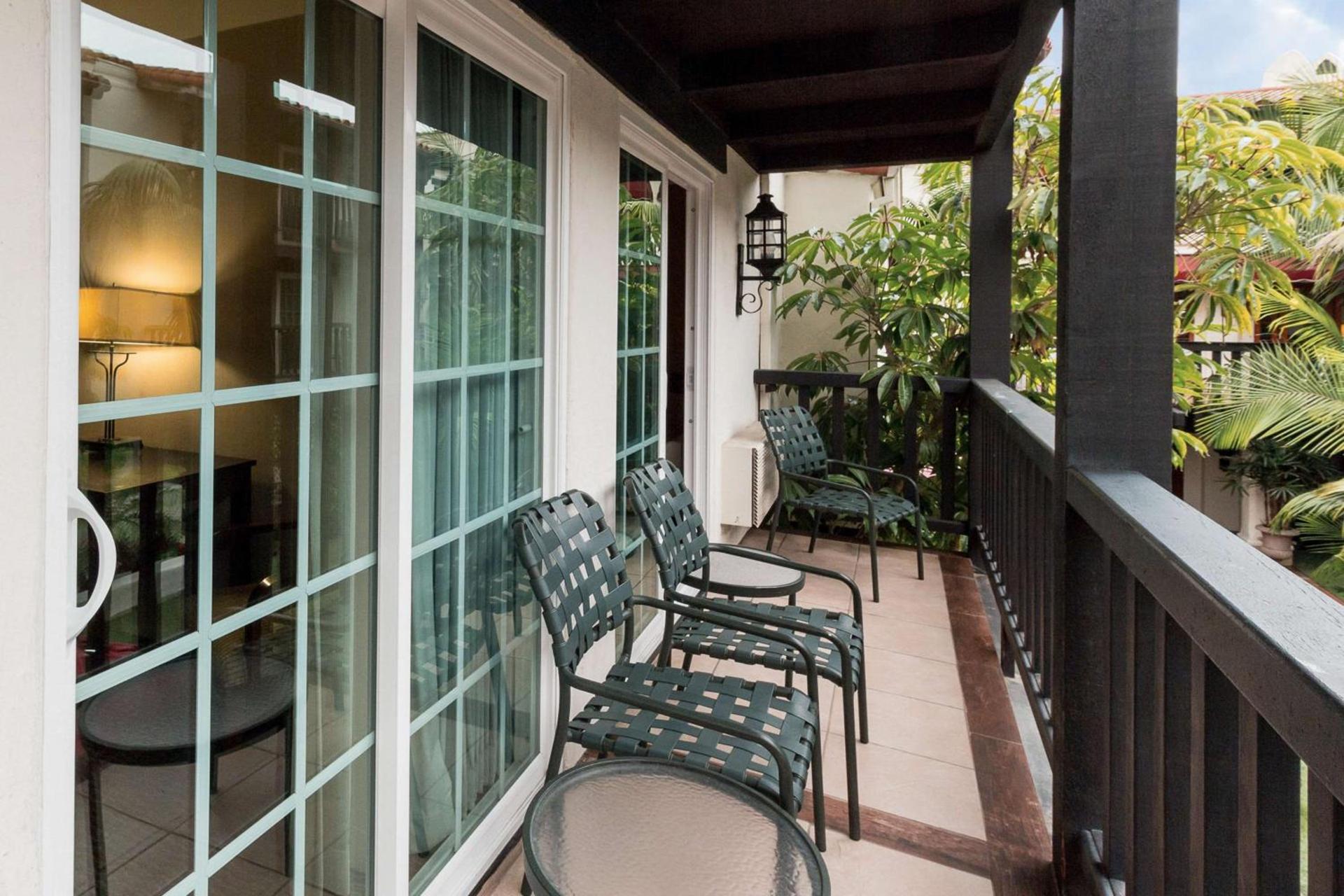 Best Western Plus Carpinteria Inn photo 80