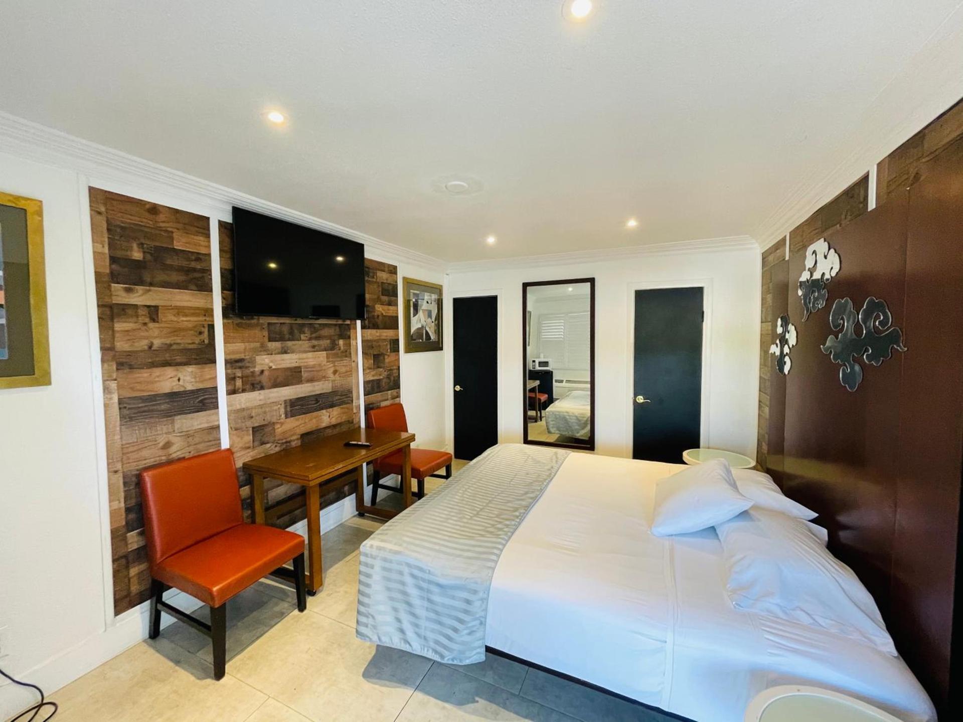 Casa Blanca Inn - Whittier, Los Angeles photo 34