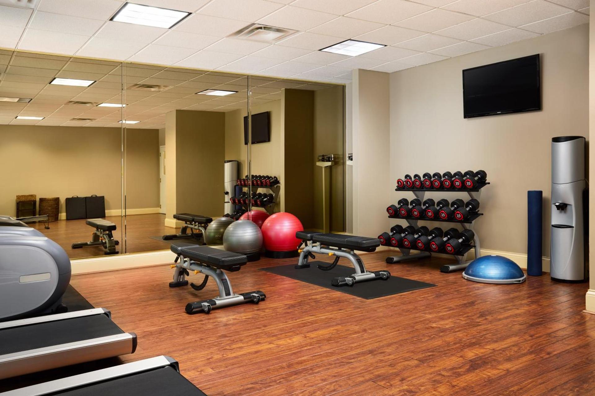 Holiday Inn Express & Suites Alpharetta by IHG photo 23