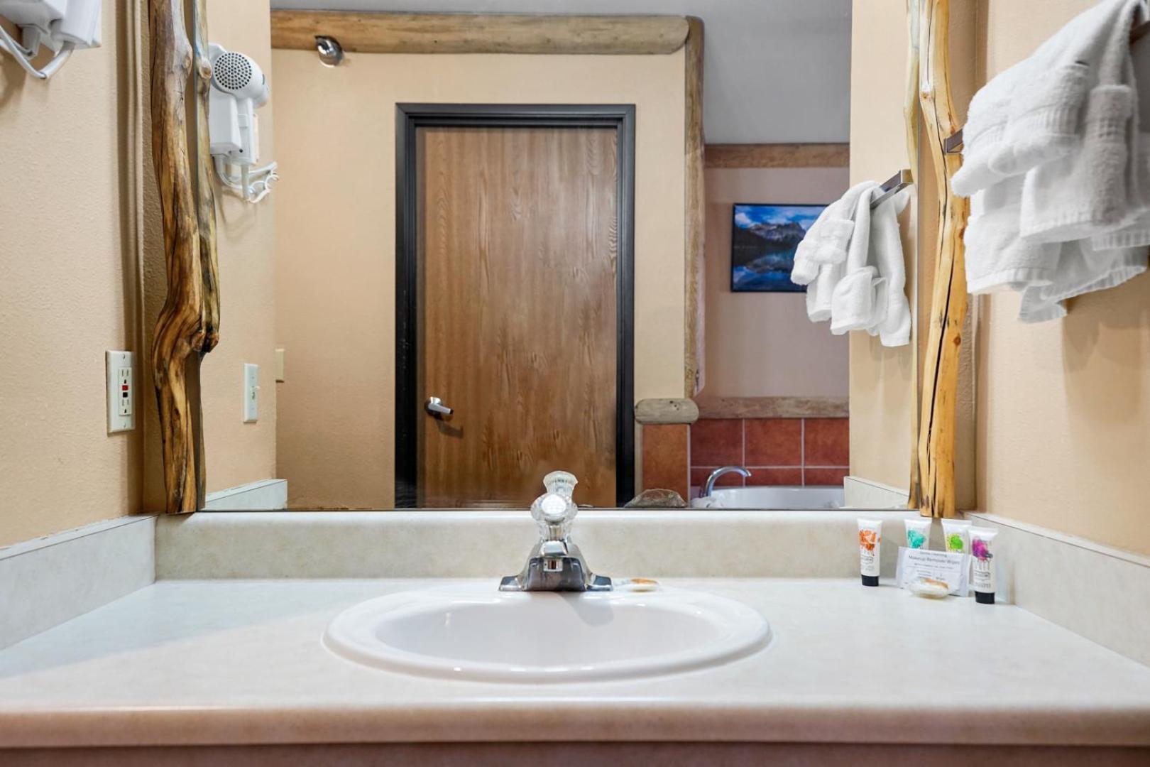 Gold King Mountain Inn photo 14