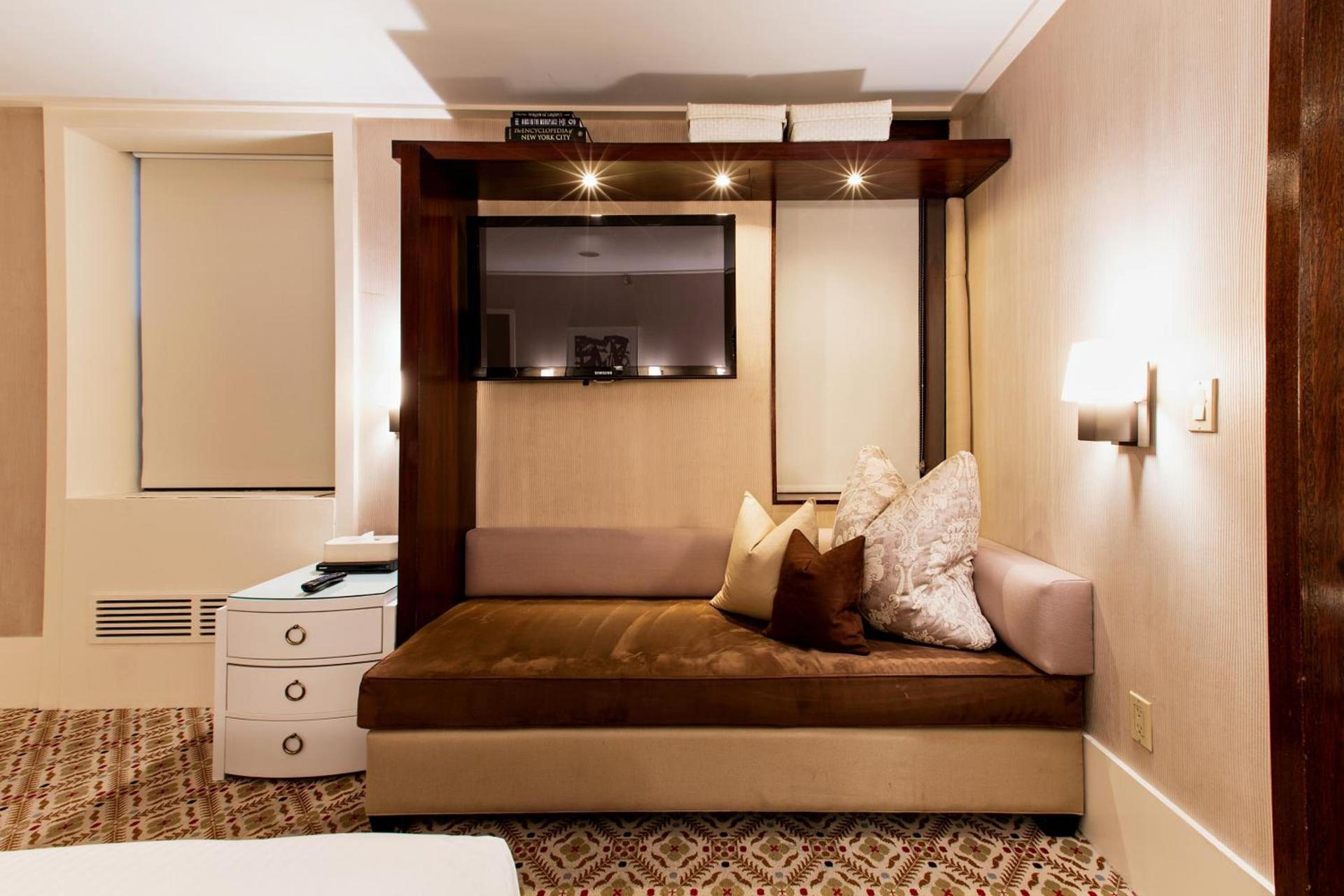 City Club Hotel photo 3