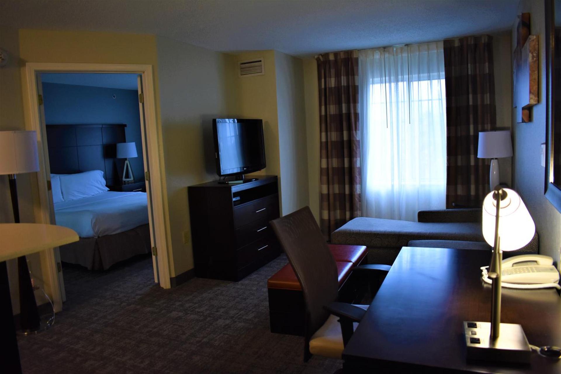 Staybridge Suites Cranbury - South Brunswick by IHG photo 10
