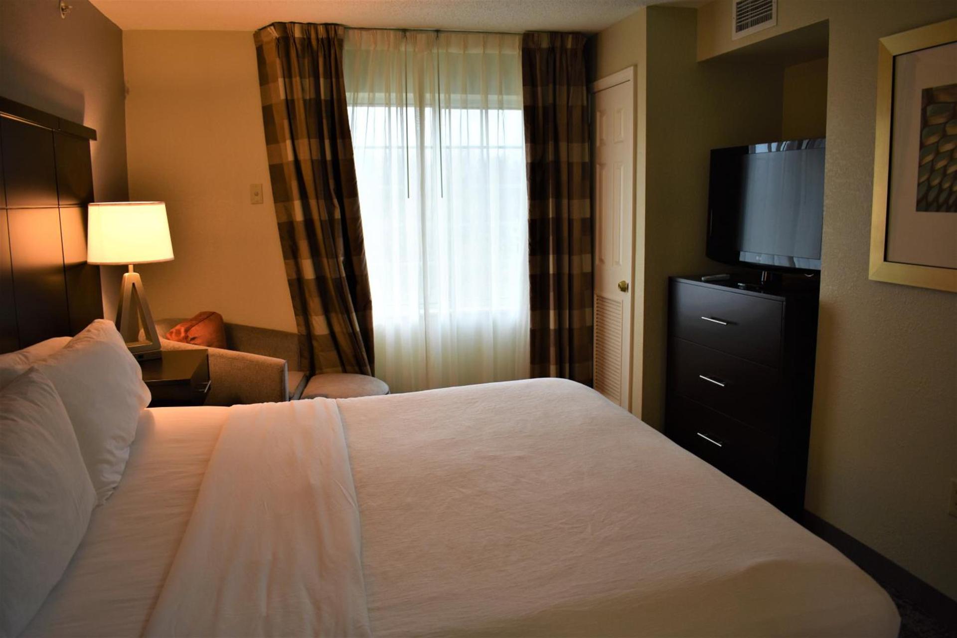 Staybridge Suites Cranbury - South Brunswick by IHG photo 6