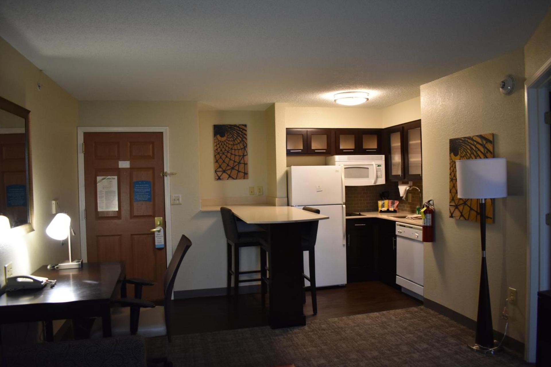 Staybridge Suites Cranbury - South Brunswick by IHG photo 5