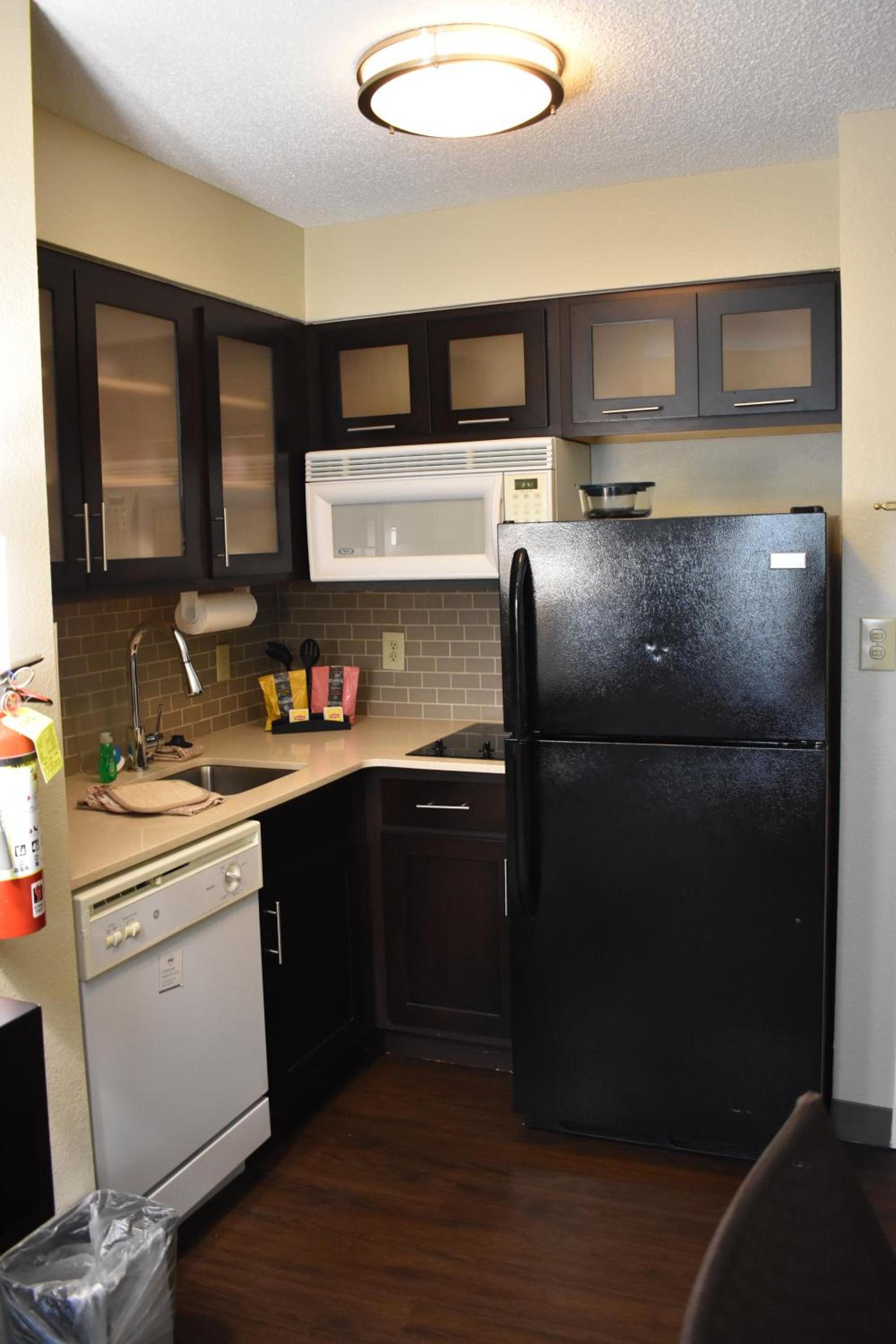 Staybridge Suites Cranbury - South Brunswick by IHG photo 11