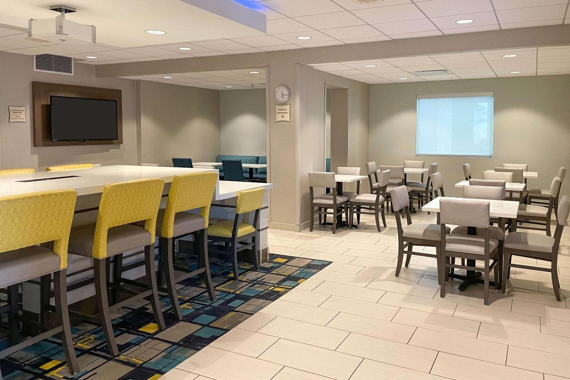 Comfort Inn & Suites Melbourne-Viera photo 16